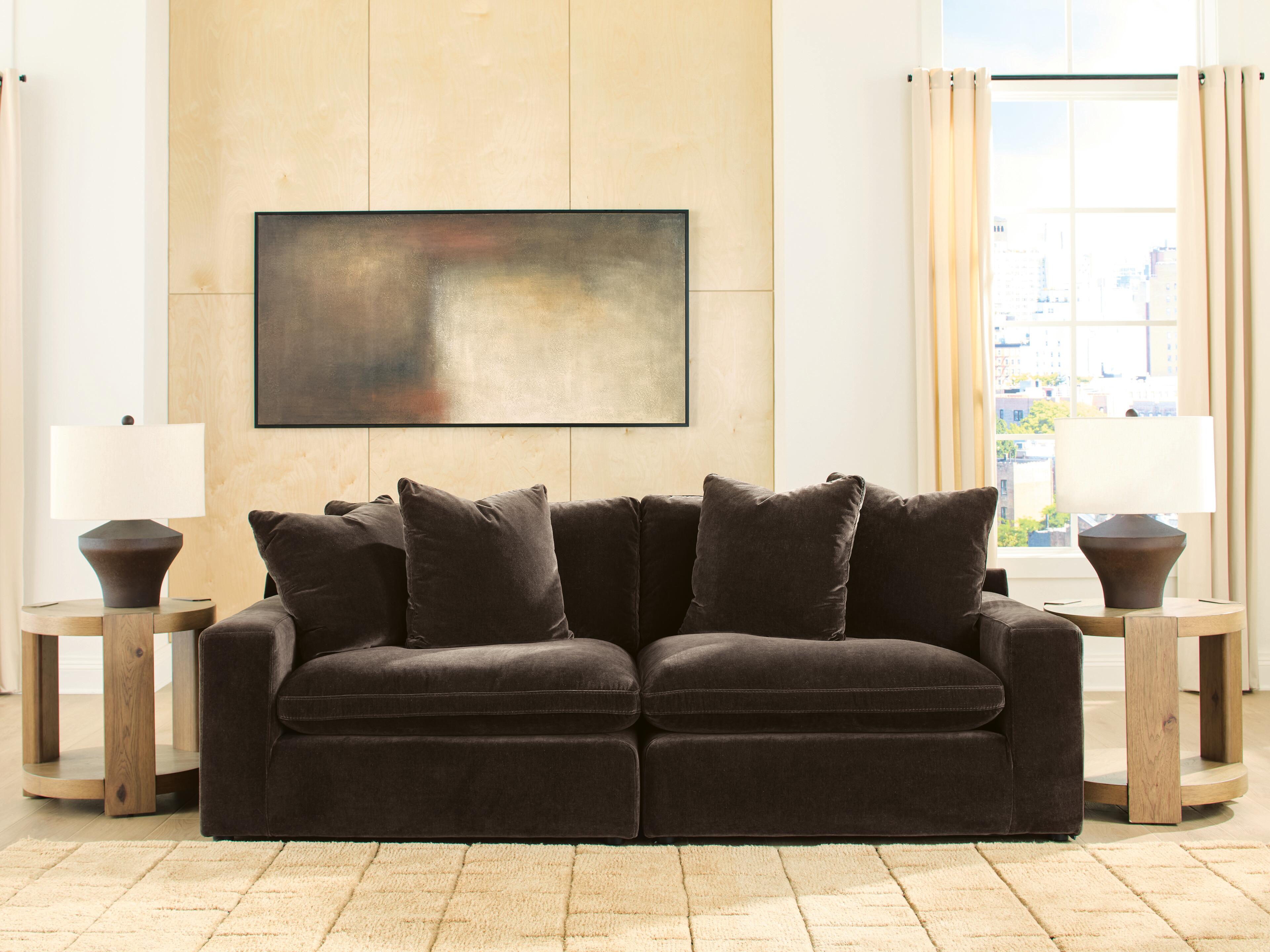Maxton Heights 2-Piece Sectional Sofa