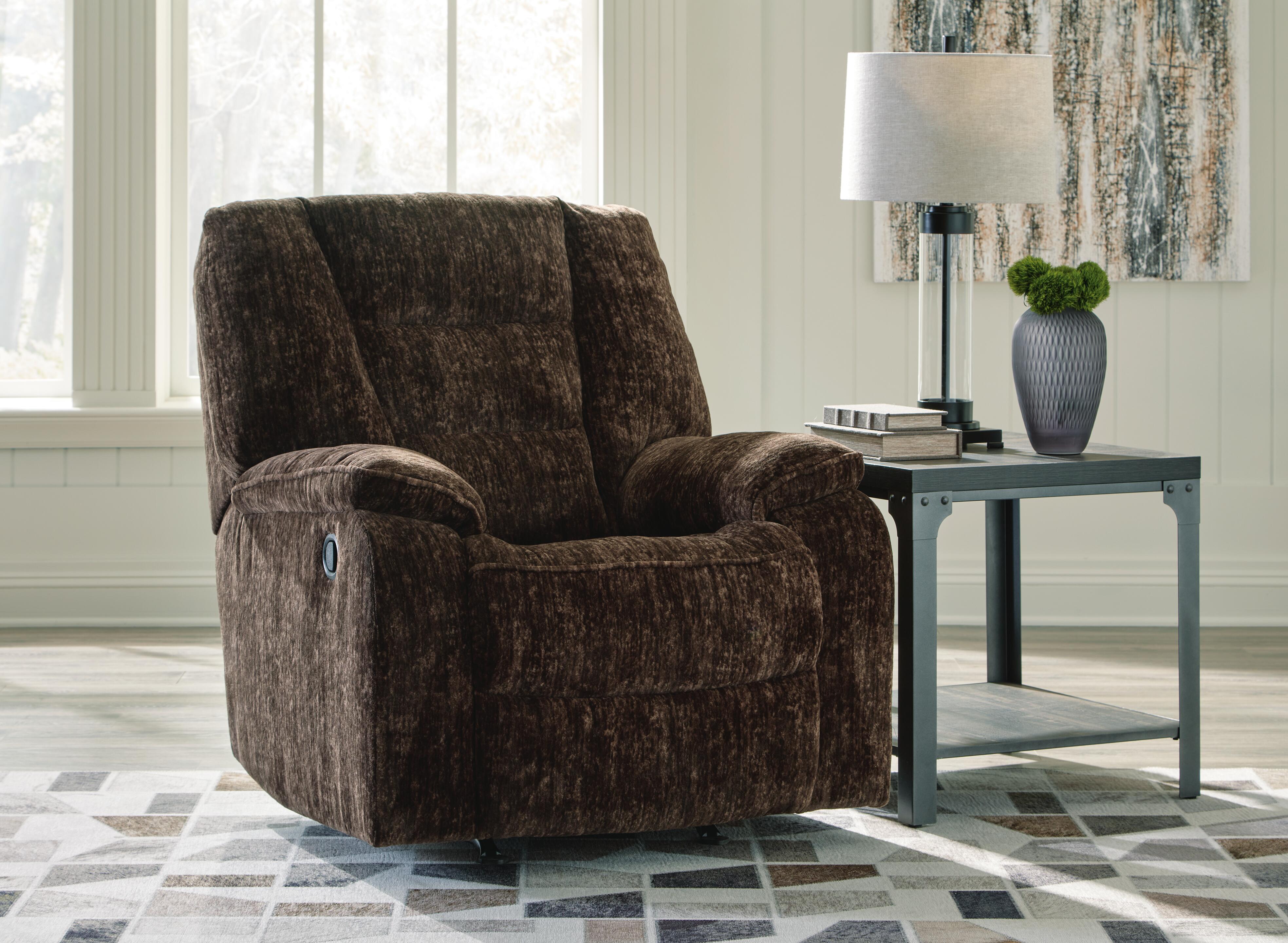 Soundwave Recliner - image 1