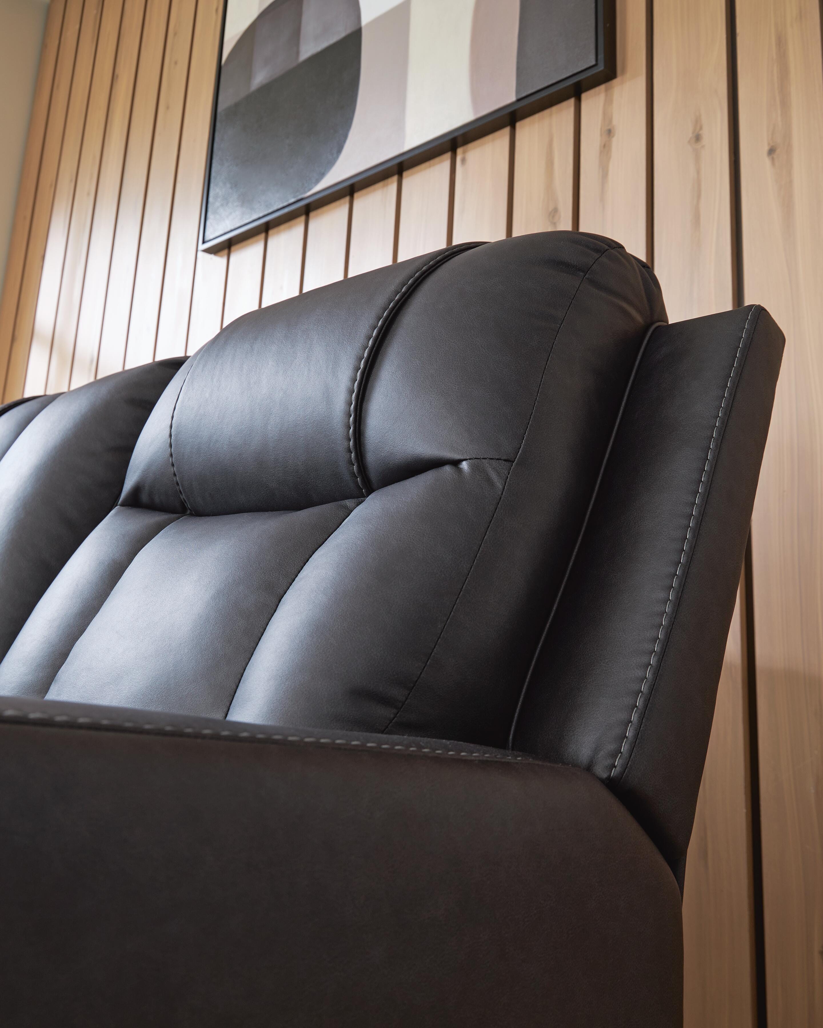 Mackmenville Reclining Sofa - image 8