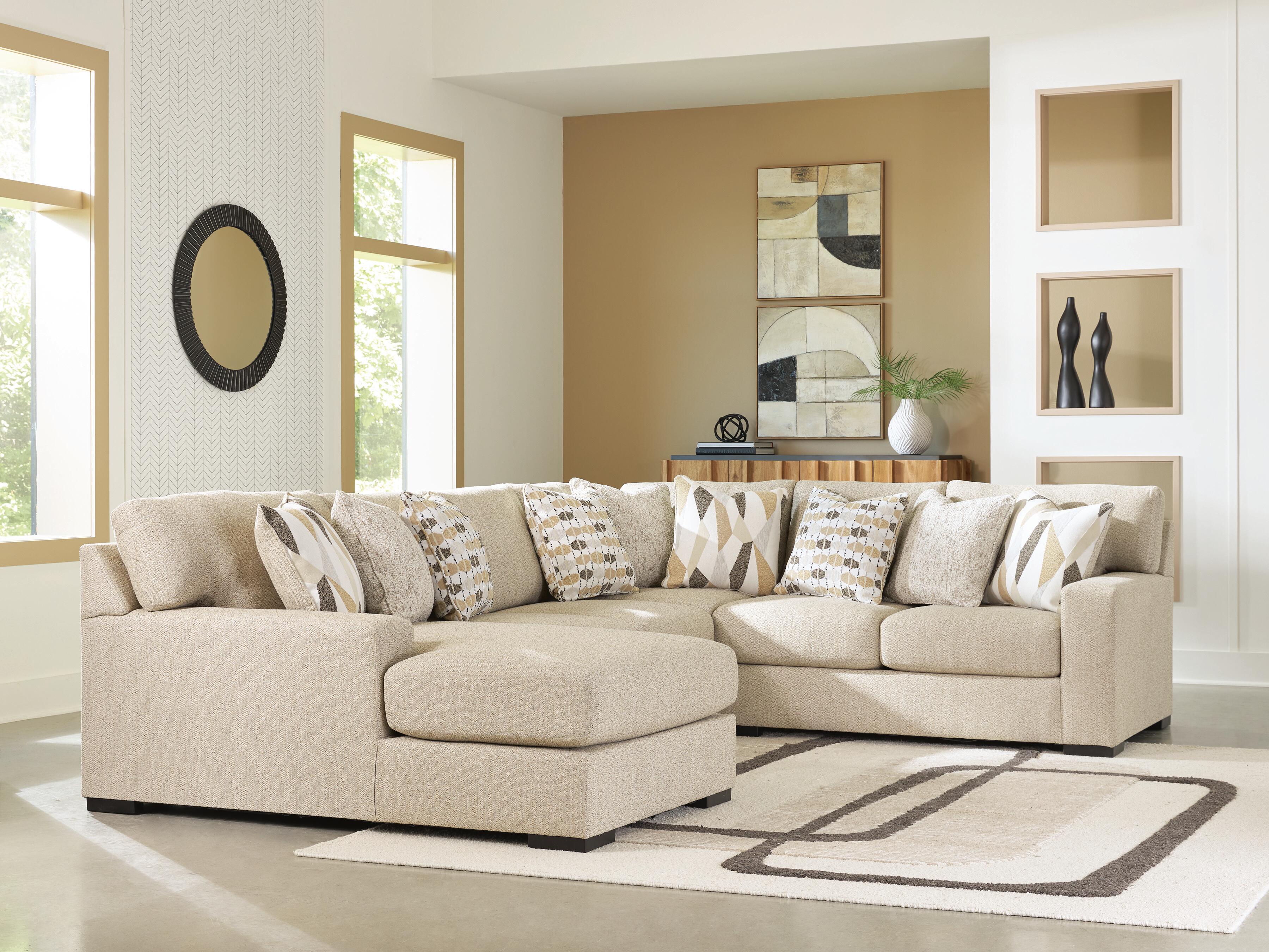Laurelgrove 4-Piece Sectional with Chaise - image 2