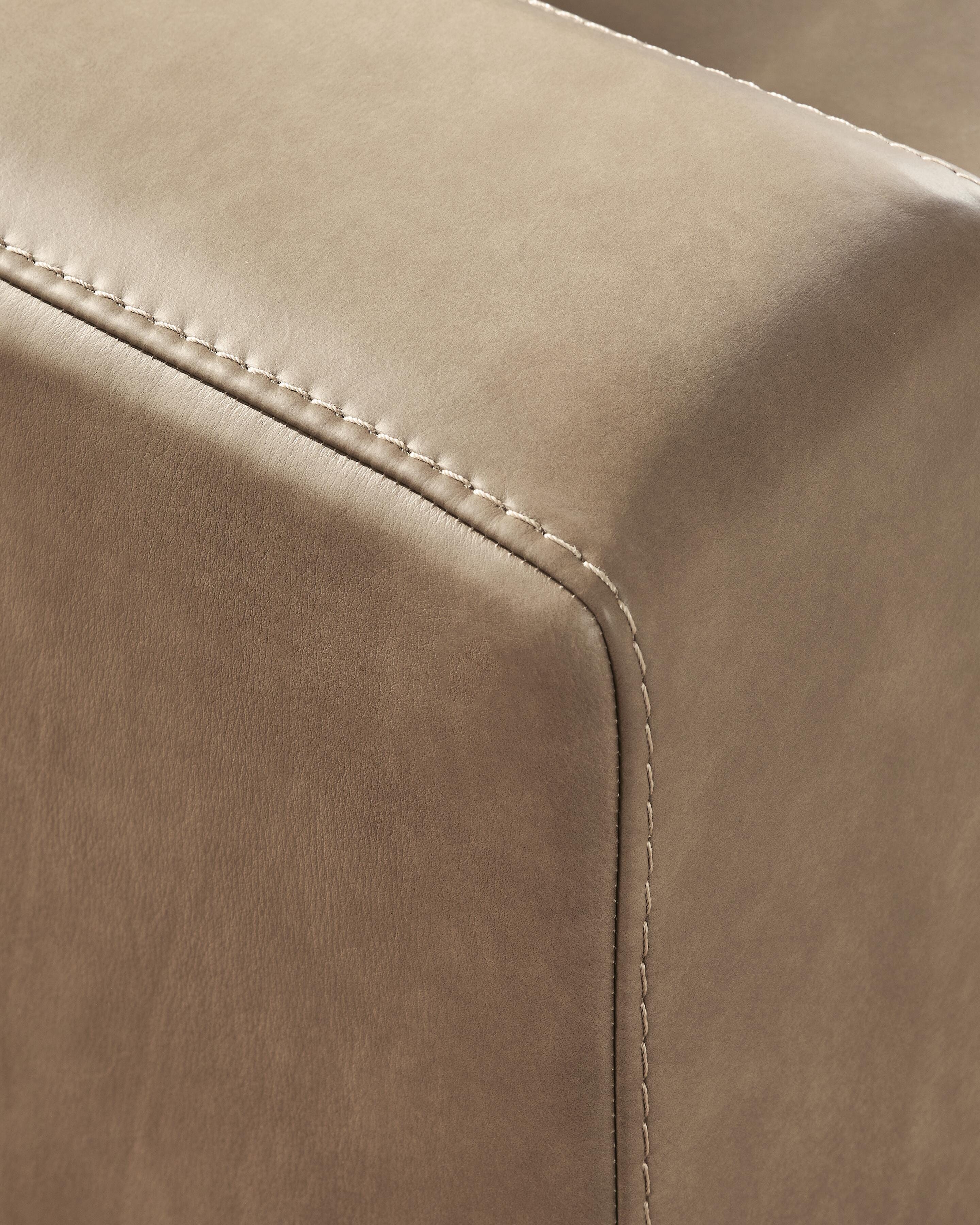Veronella 5-Piece Sectional - image 3