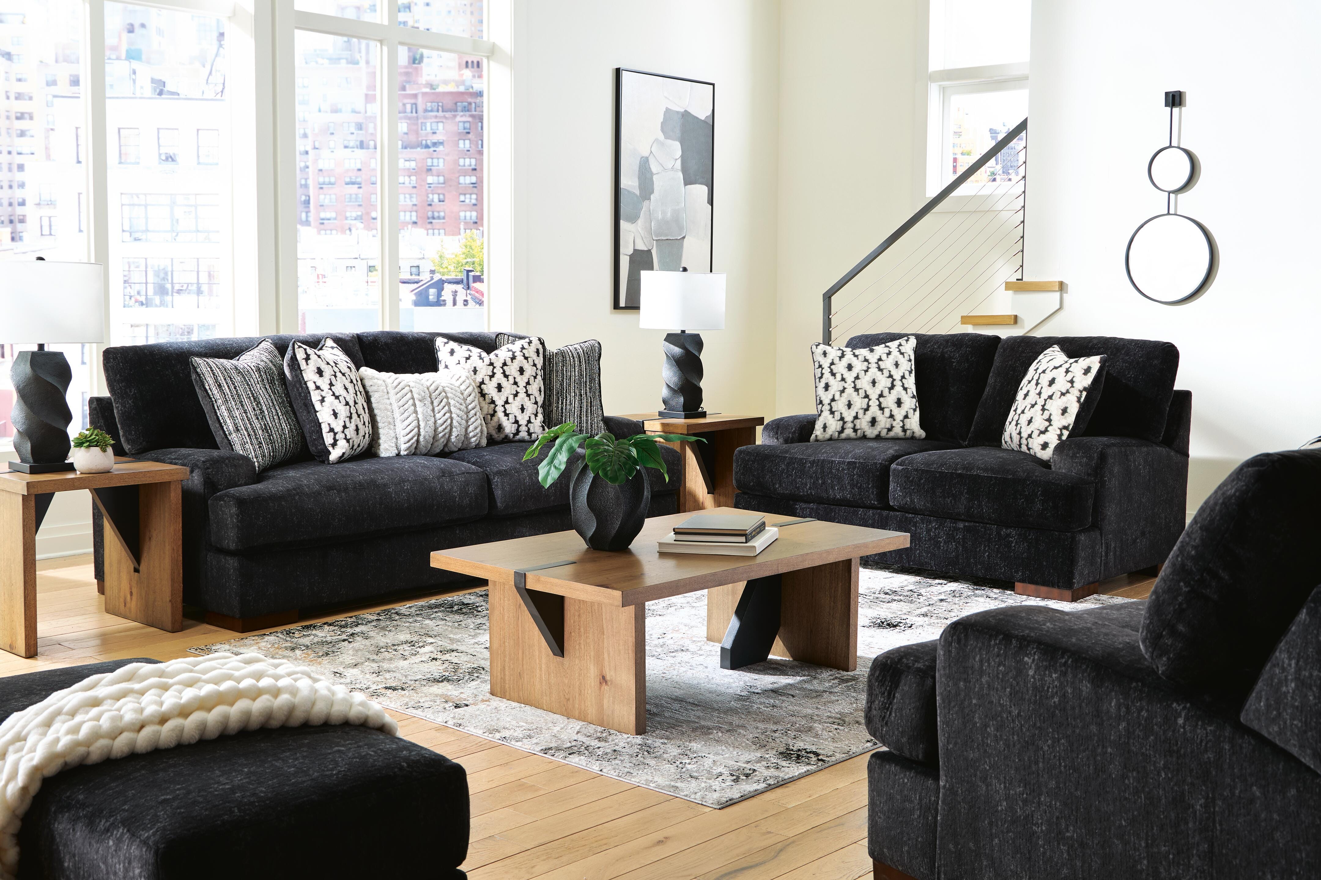 80404 Whitmore Manor Image