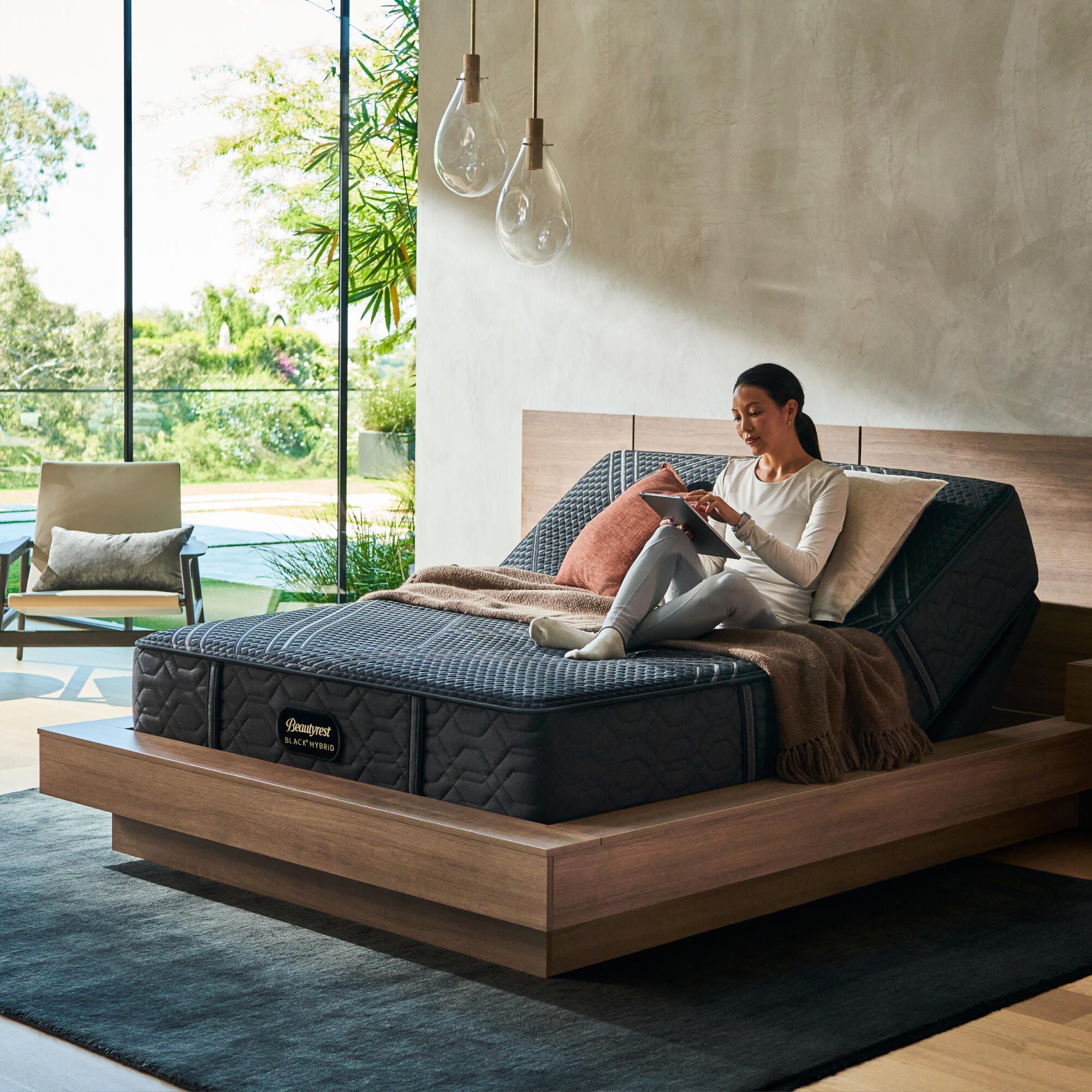 Beautyrest Black® Hybrid Series One Medium 13 in. Queen Mattress
