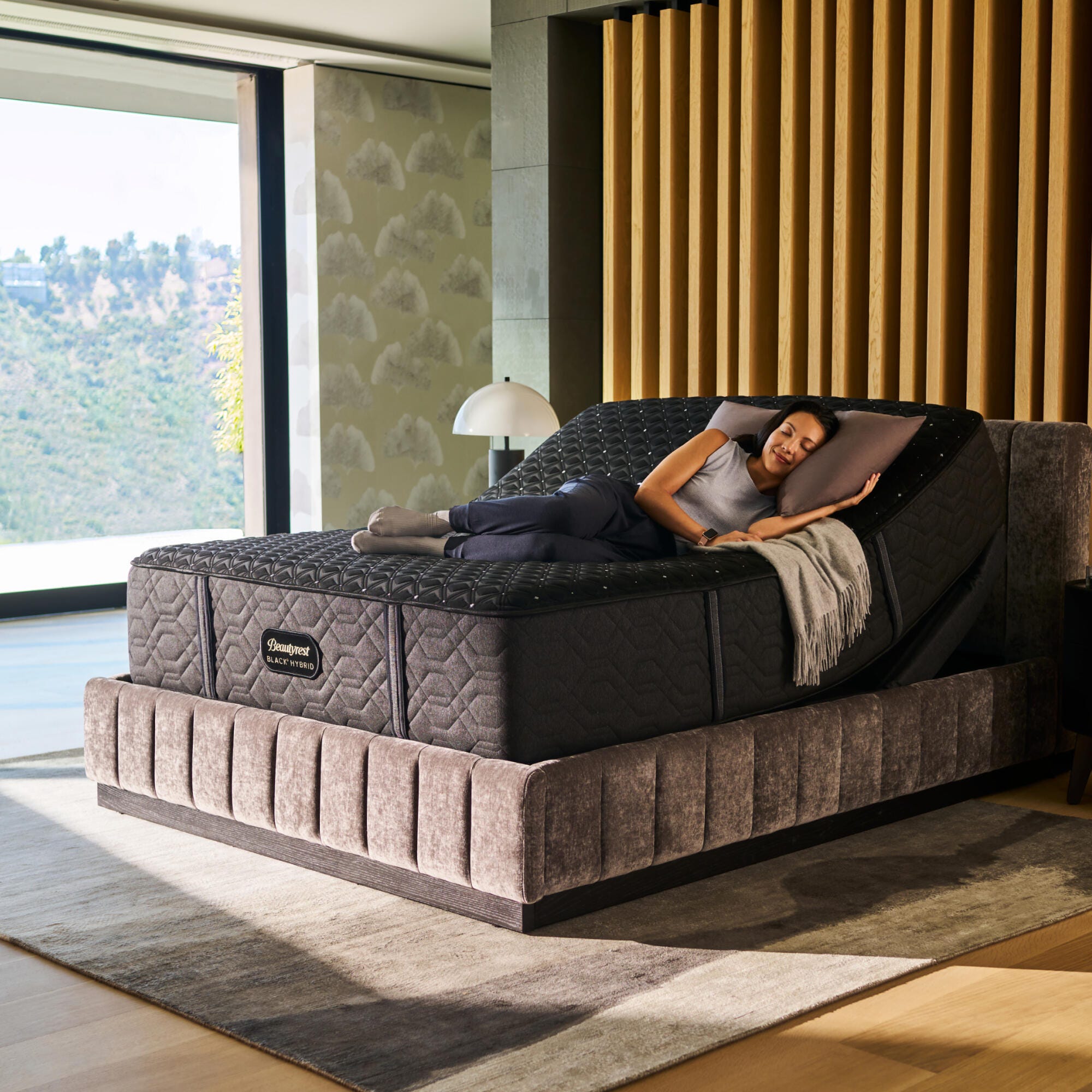 Beautyrest PREMIUM CUSTOM  マットレス Beautyrest Black® Hybrid Series Three Medium 15 in. King Mattress