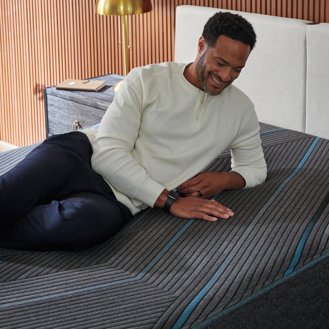 Beautyrest Level Two Medium Firm Hybrid 12 in. Twin Mattress, Black, large