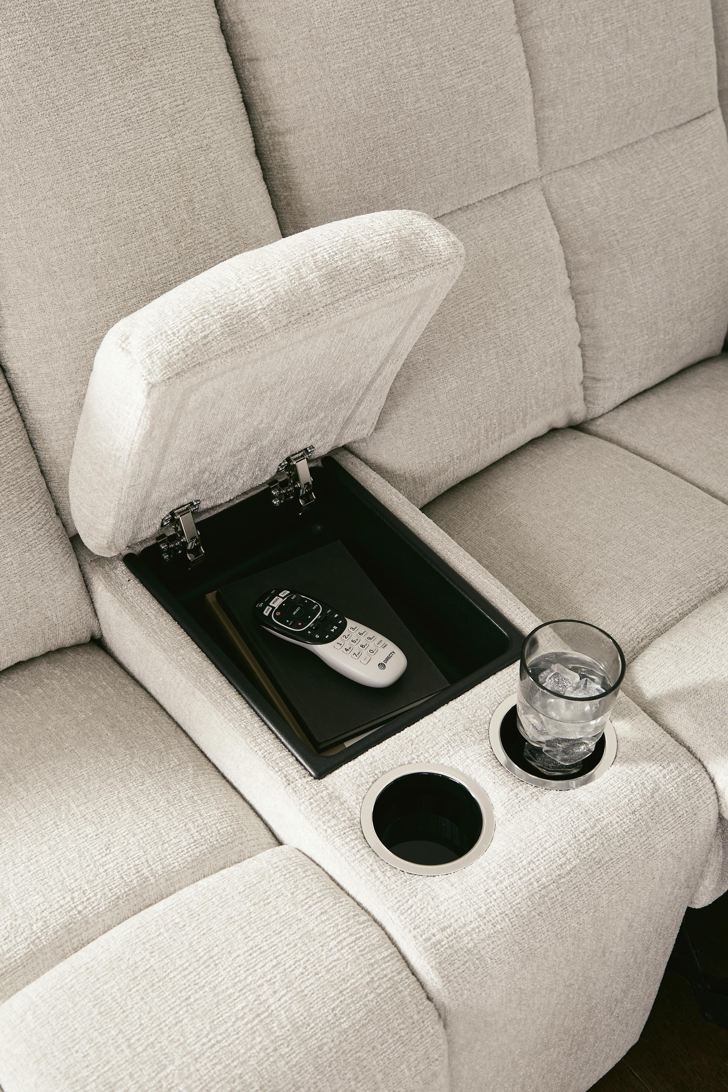 Orlen Reclining Loveseat with Console - image 7