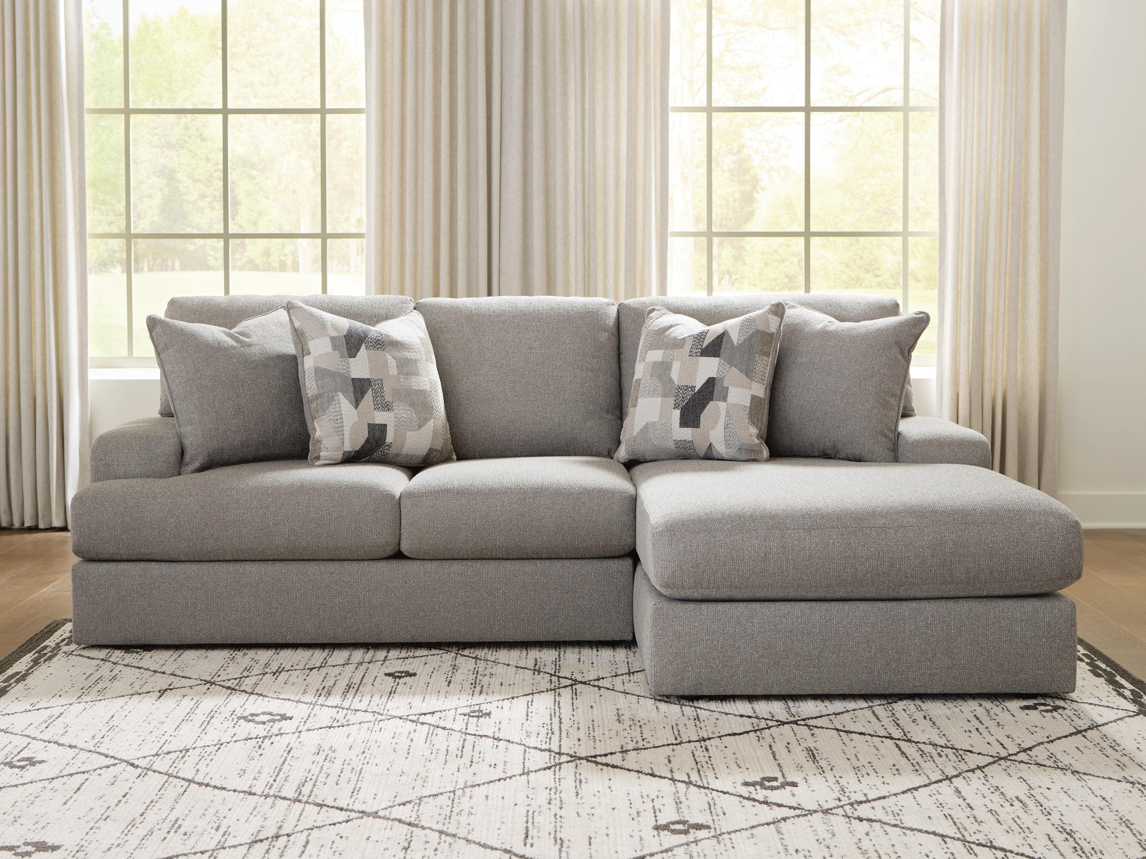 Lindon 2-Piece Sectional with Chaise - image 1