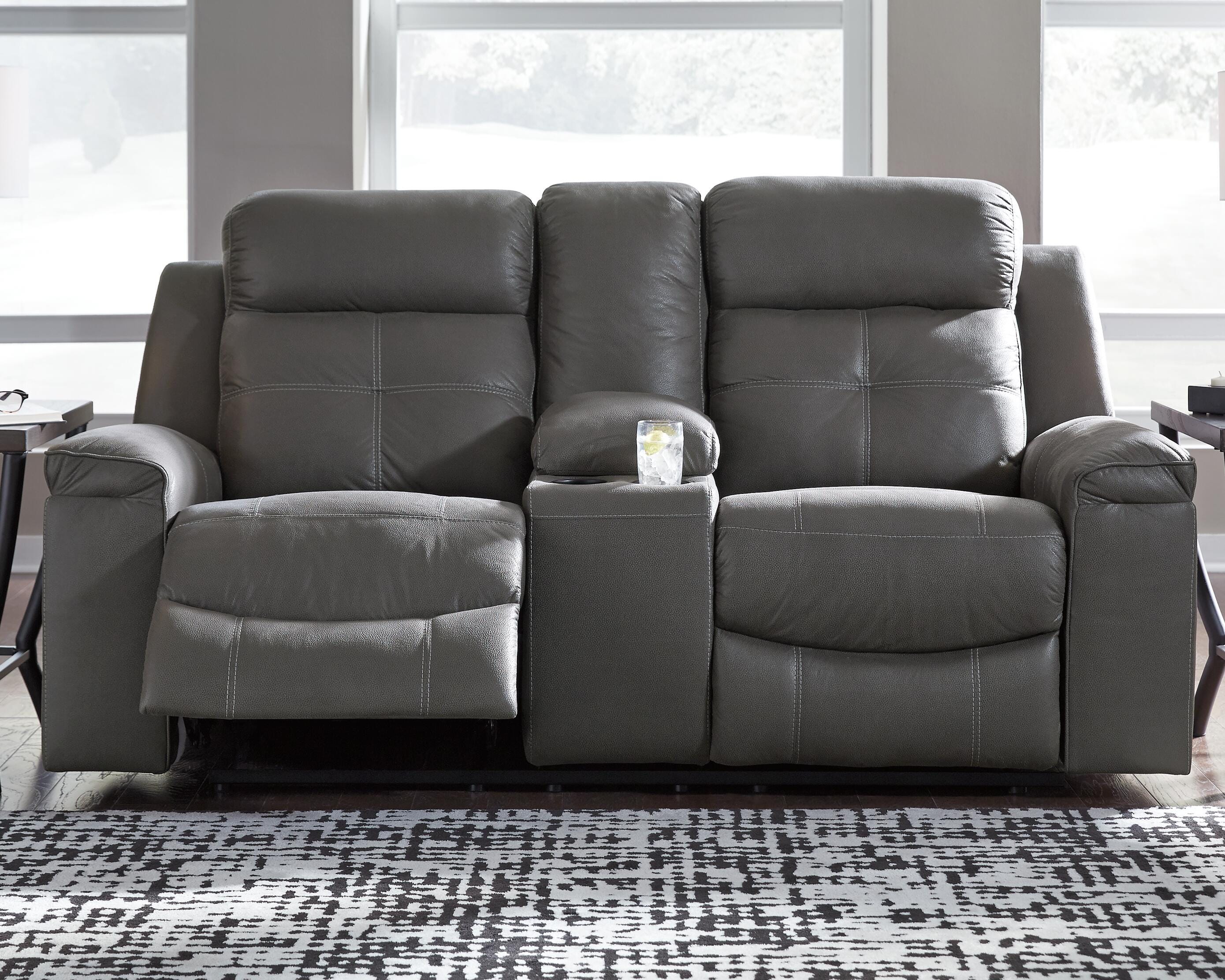 Jesolo Manual Reclining Loveseat with Console | Ashley