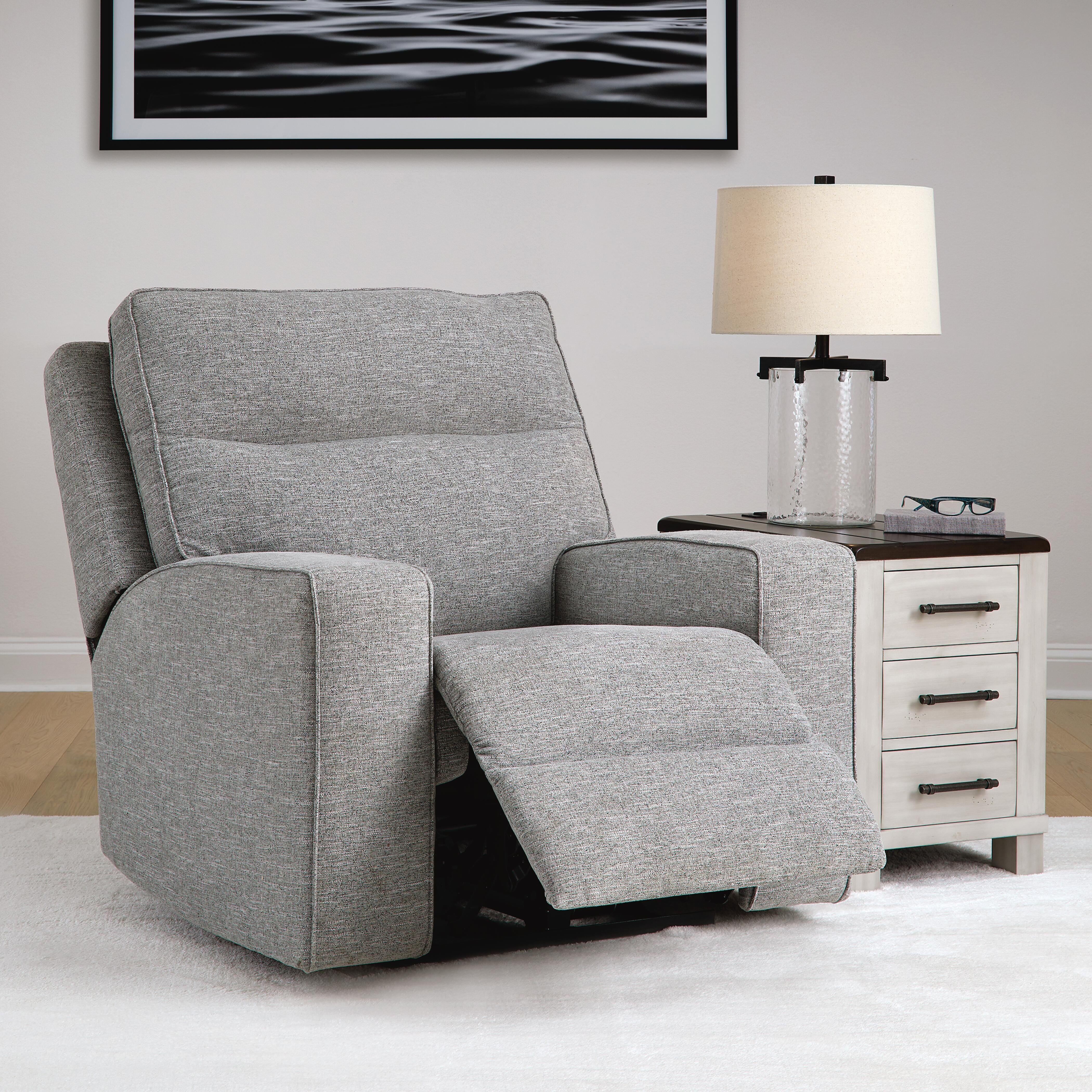 Biscoe Power Recliner - image 2
