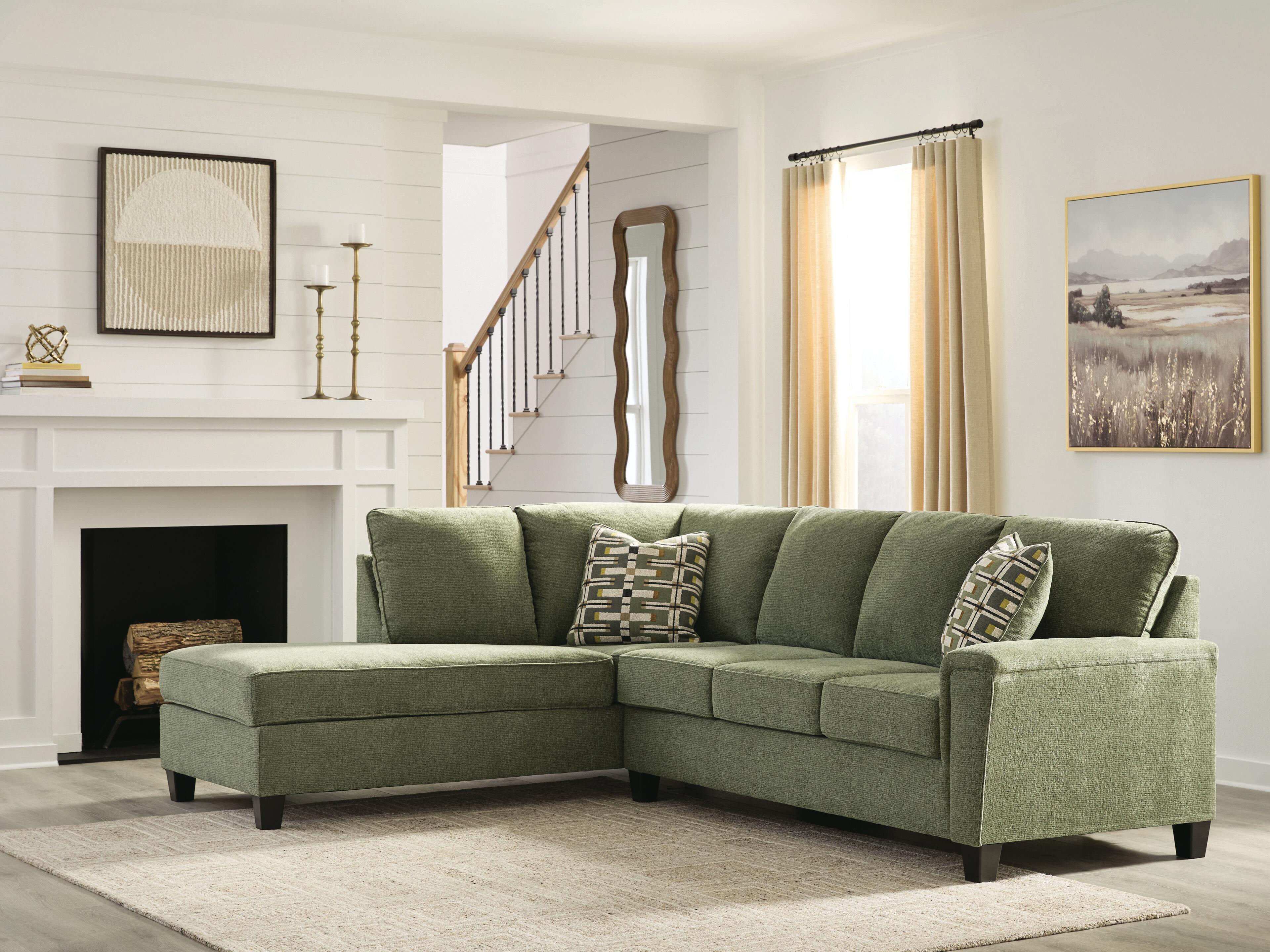 Leeshan 2-Piece Sectional with Chaise, Clover, rollover