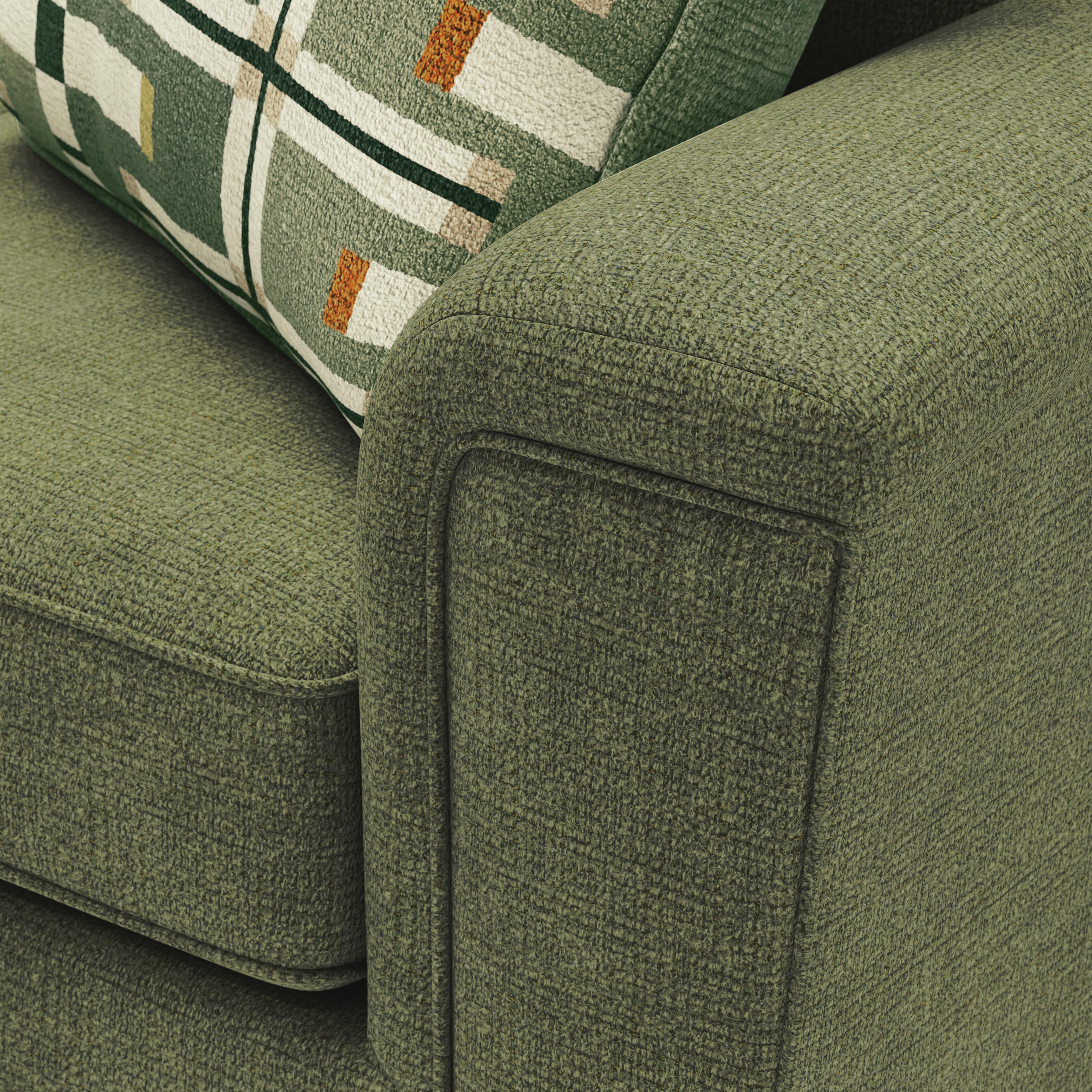 Leeshan 2-Piece Sectional with Chaise - image 5