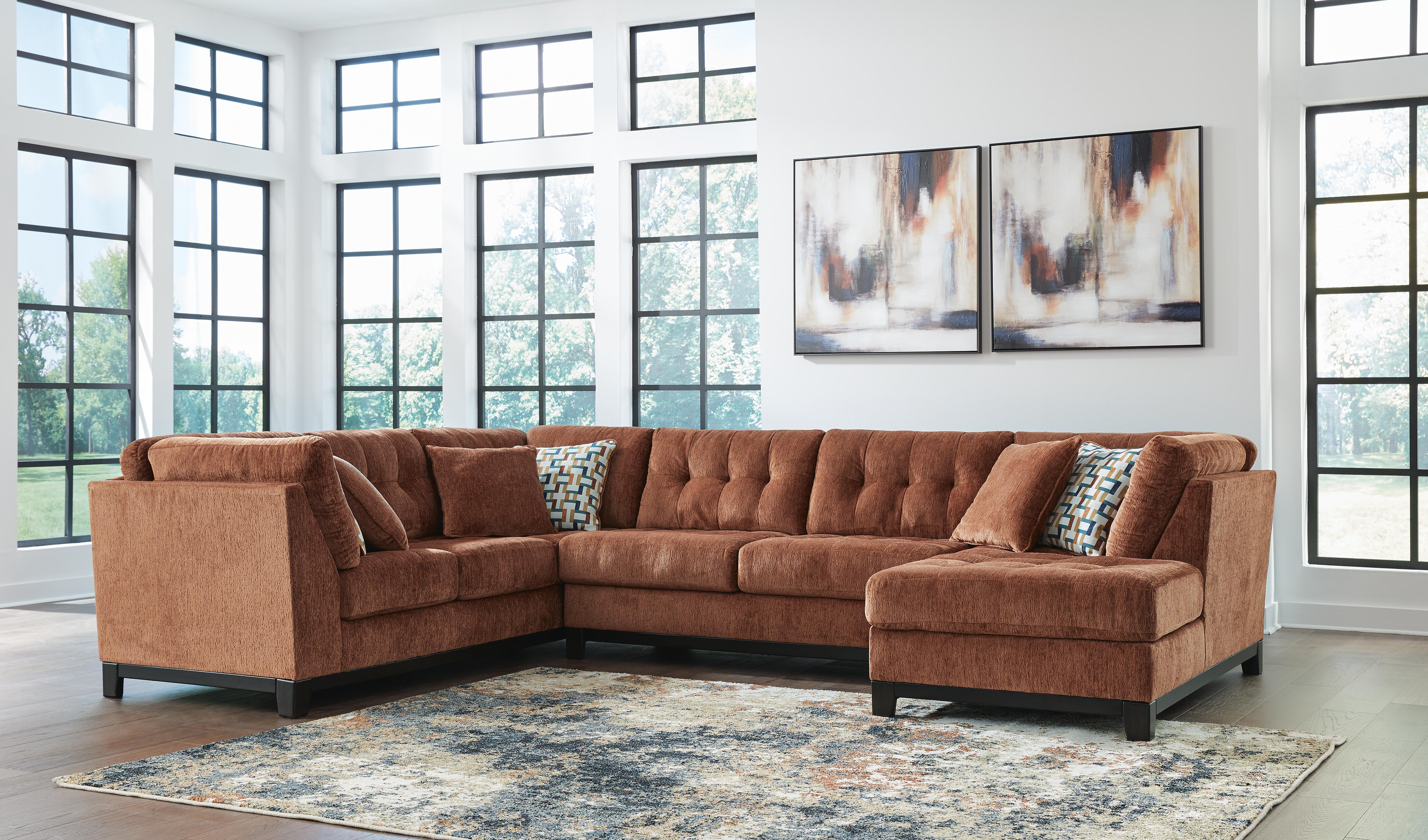 Ashley Laylabrook 3-Piece Sectional w...