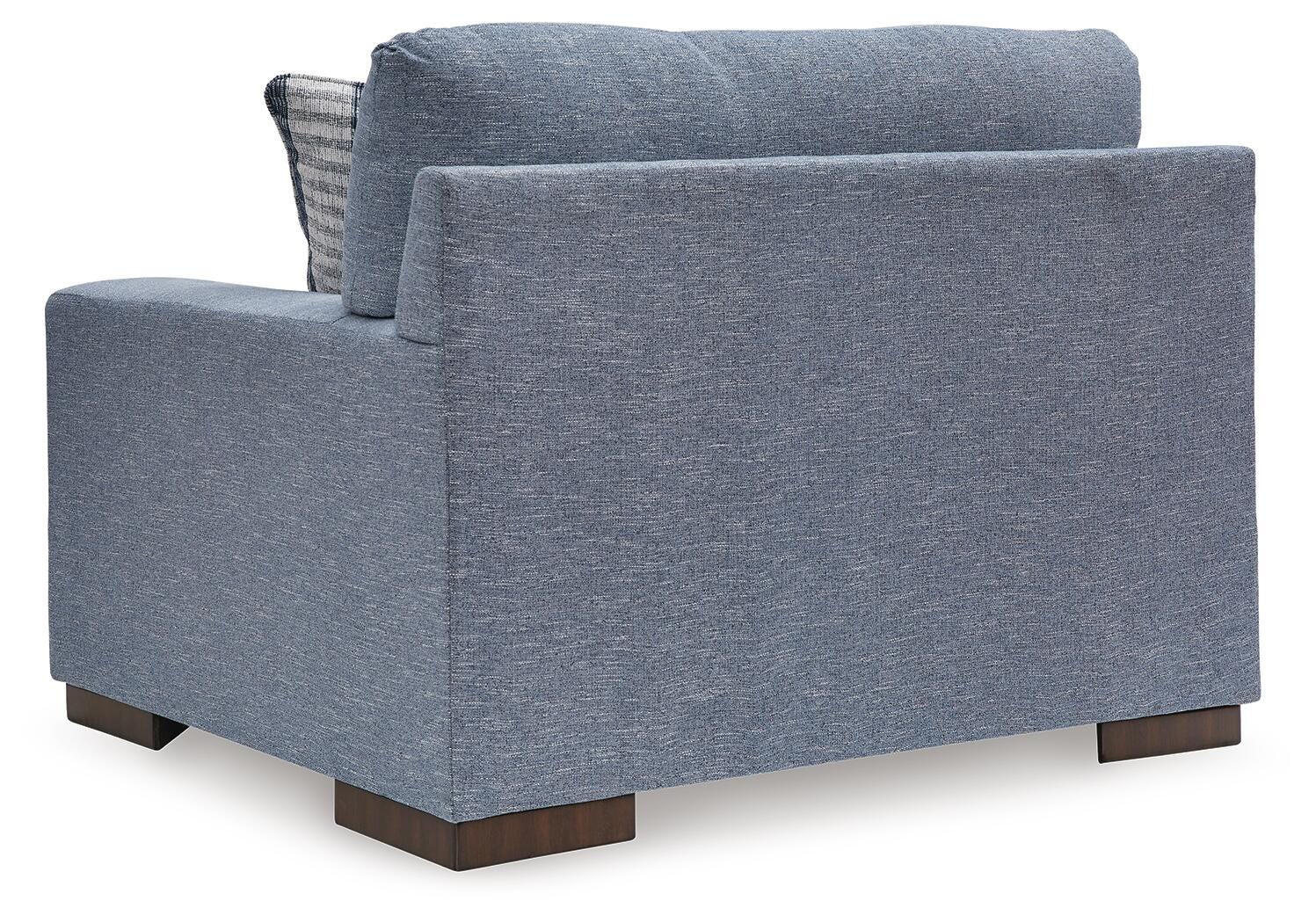Belvoir Oversized Chair - image 5