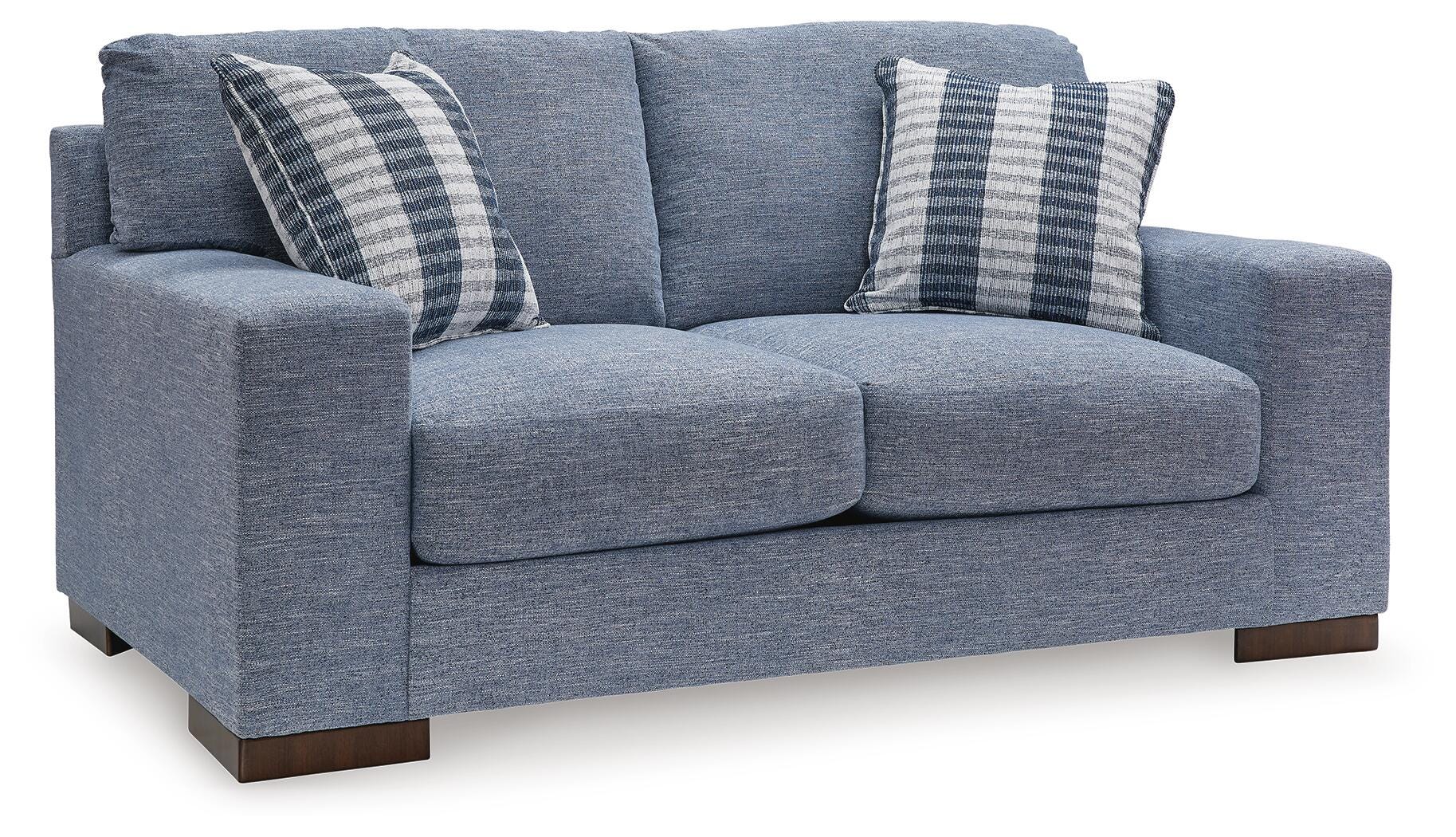 Belvoir Loveseat - image 3