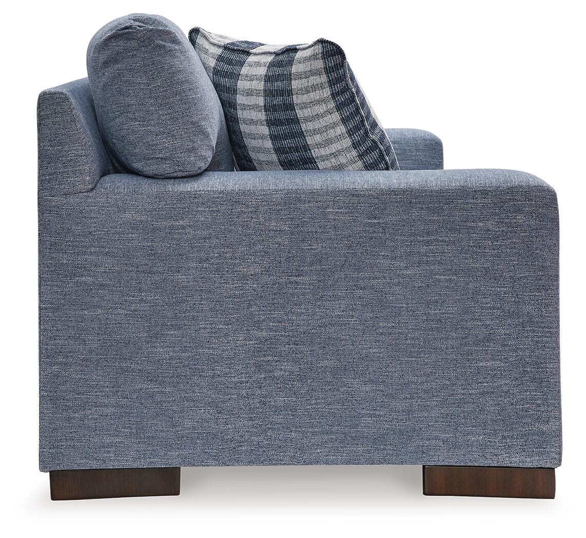 Belvoir Loveseat - image 5