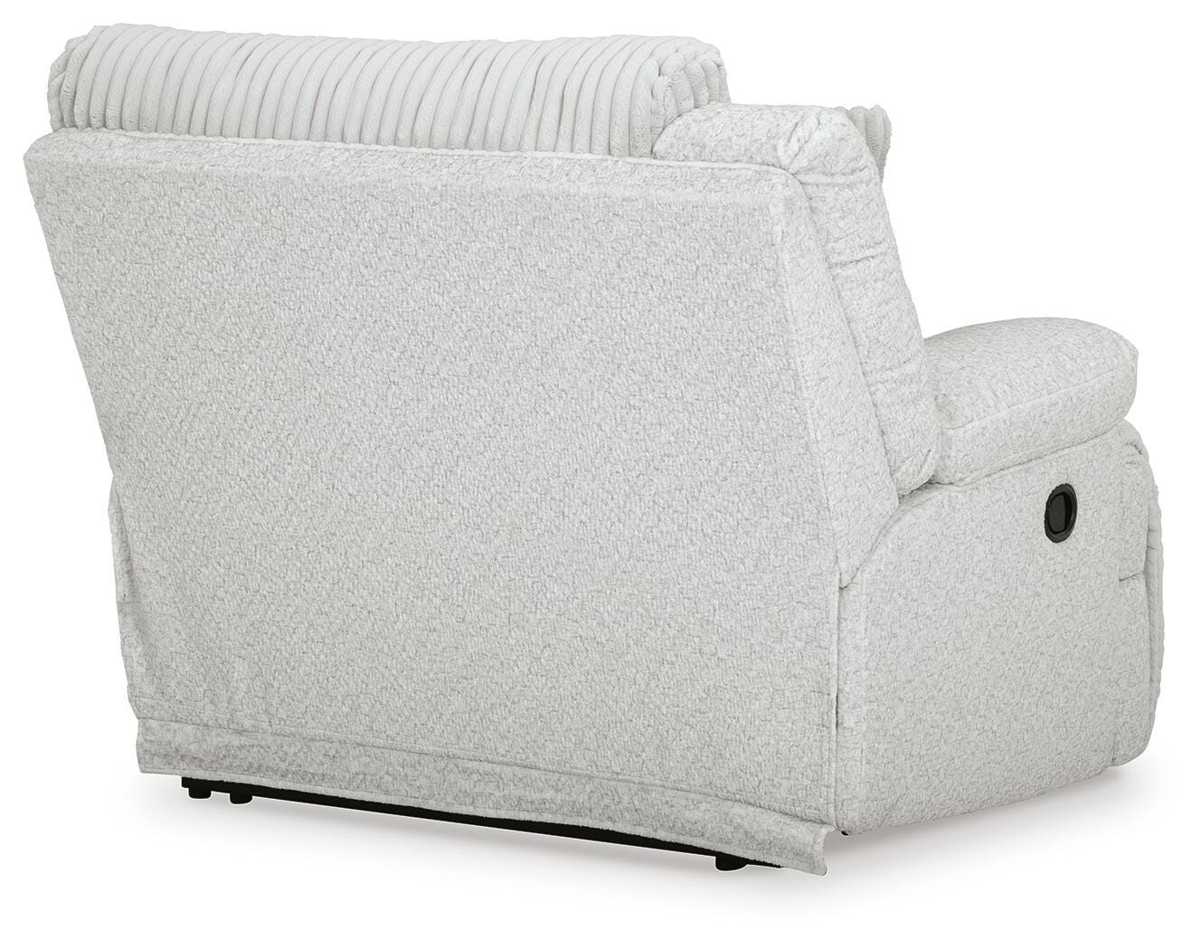 Top Tier 3-Piece Reclining Sectional and 2 Recliners - image 13