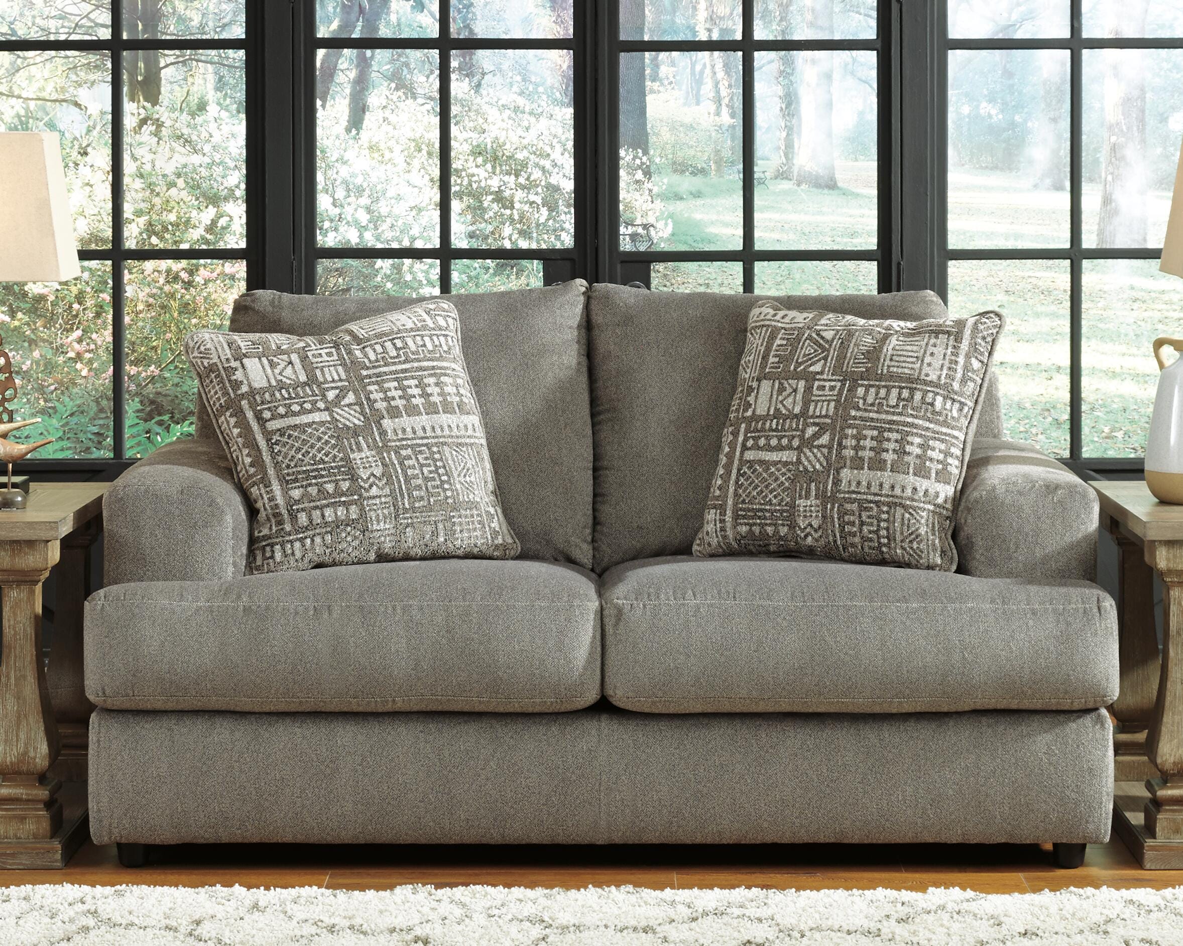 Soletren Loveseat - image 1
