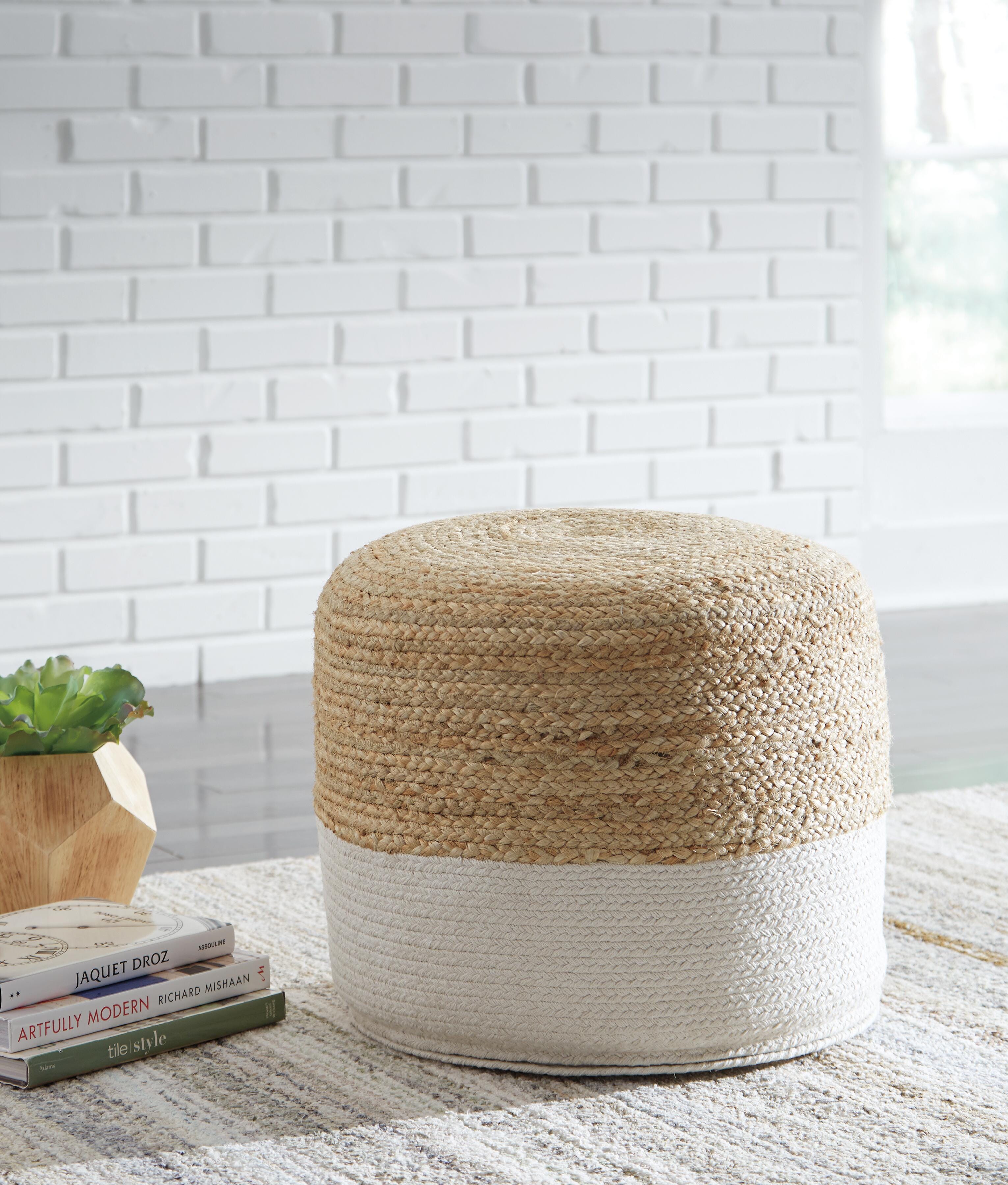 Sweed Valley product photo