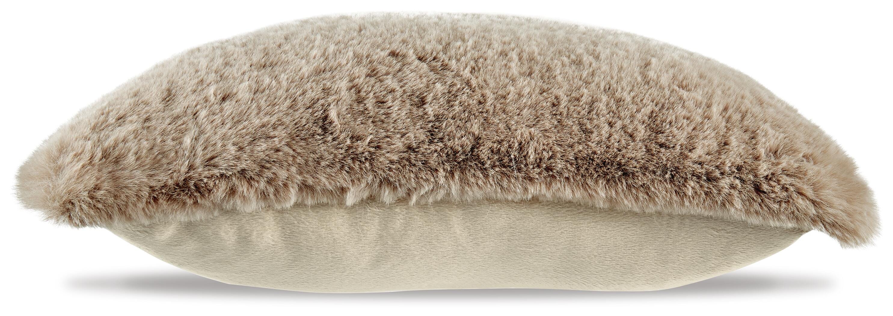 Gariland Pillow (Set of 4) - image 3
