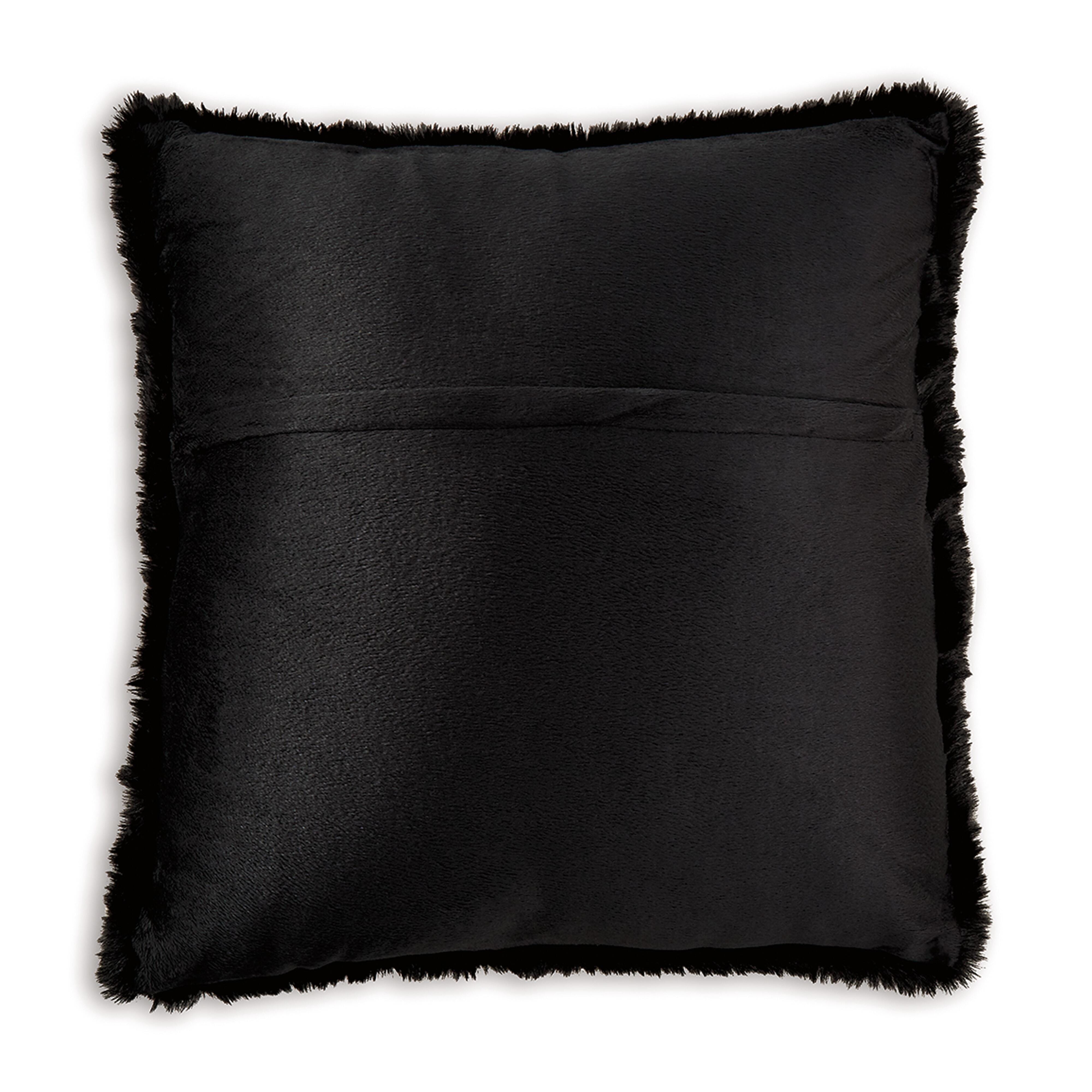 Gariland Pillow (Set of 4) - image 3