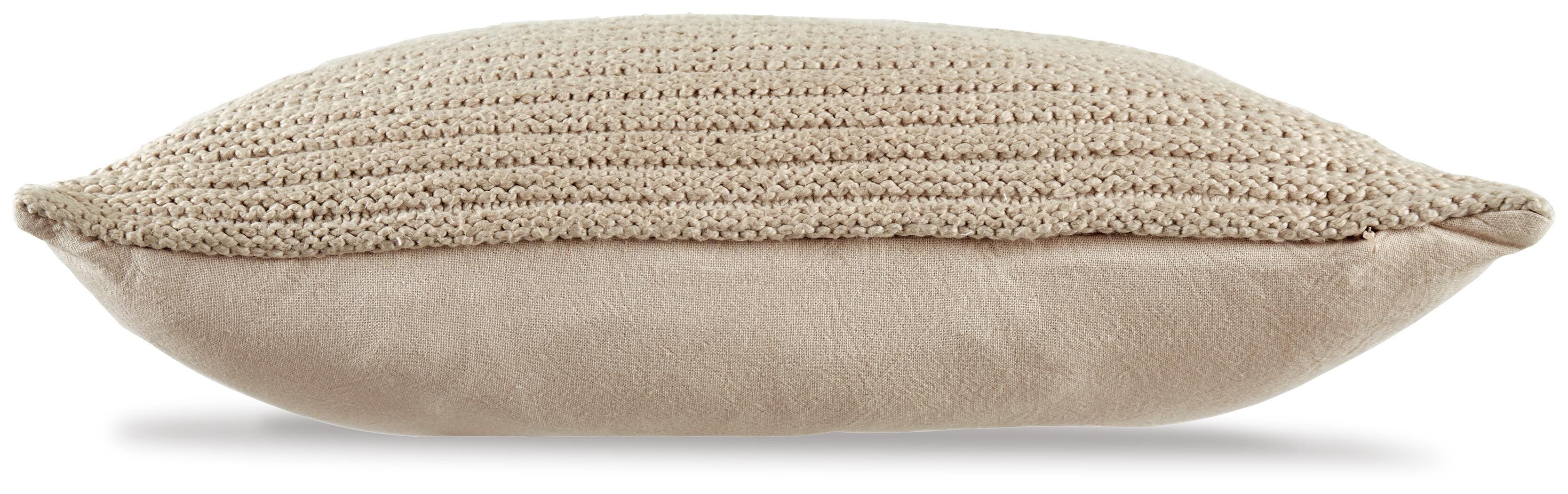Abreyah Pillow - image 3