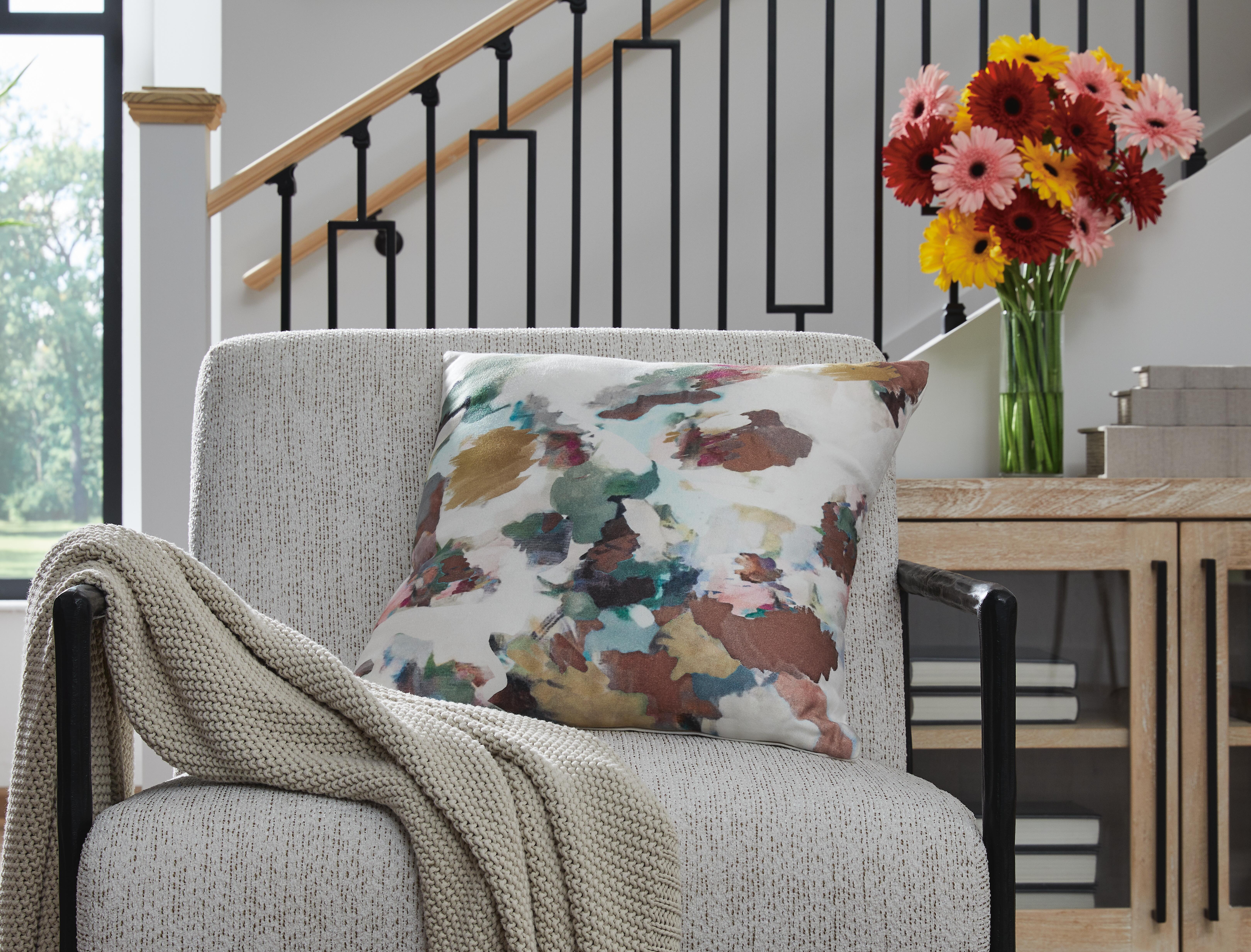 Herston Pillow (Set of 4) - image 1