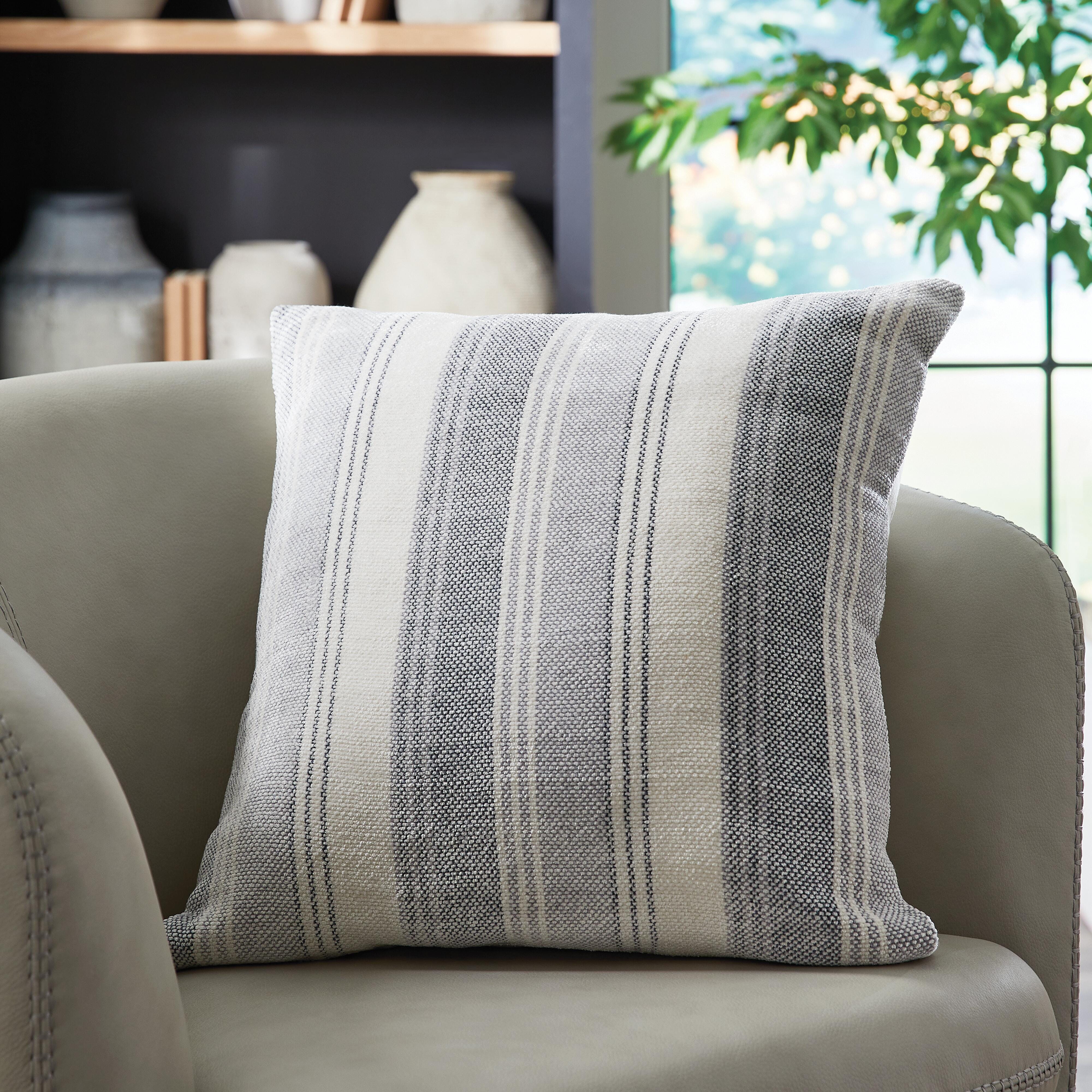 Adikus Pillow, , large