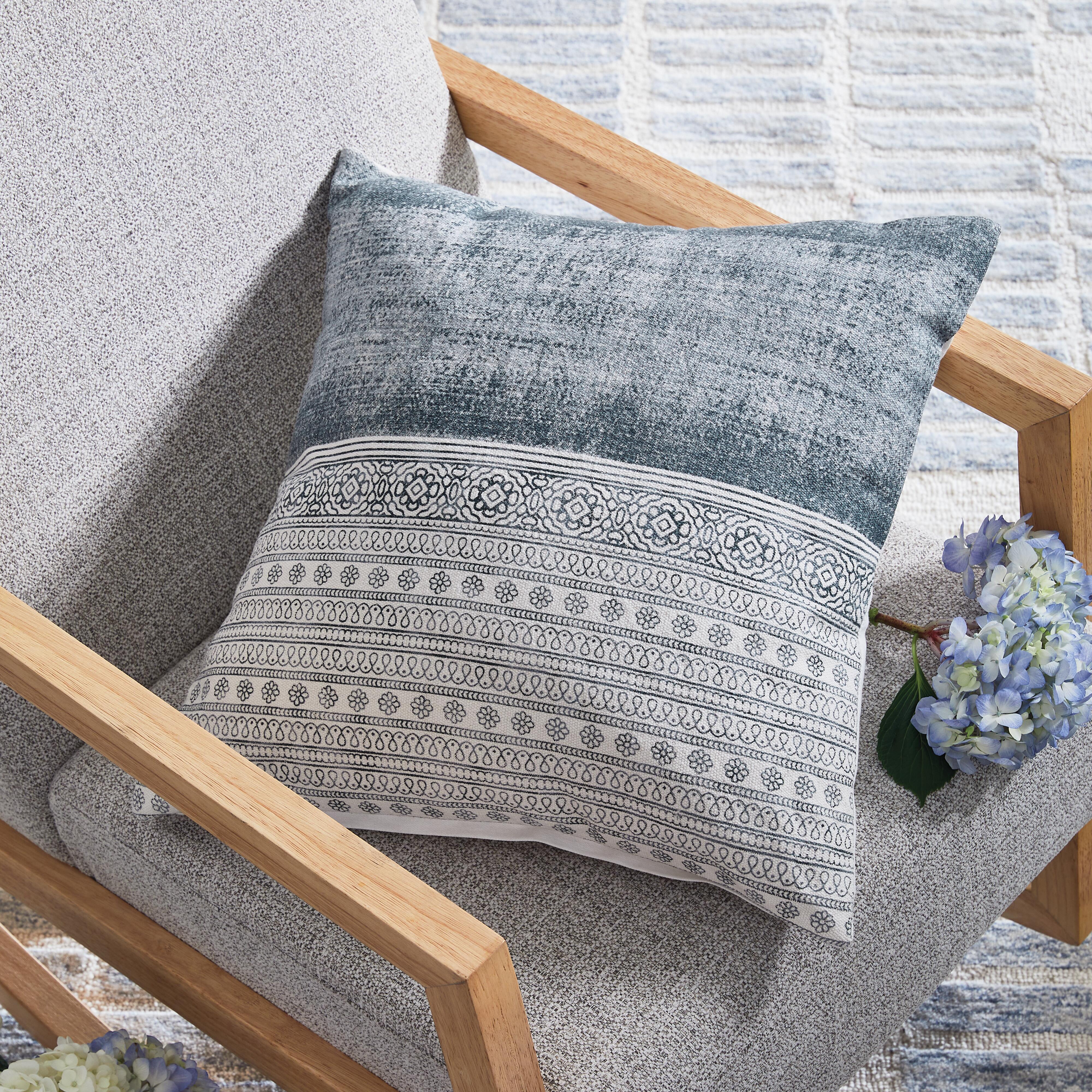 Harperville Pillow, , large