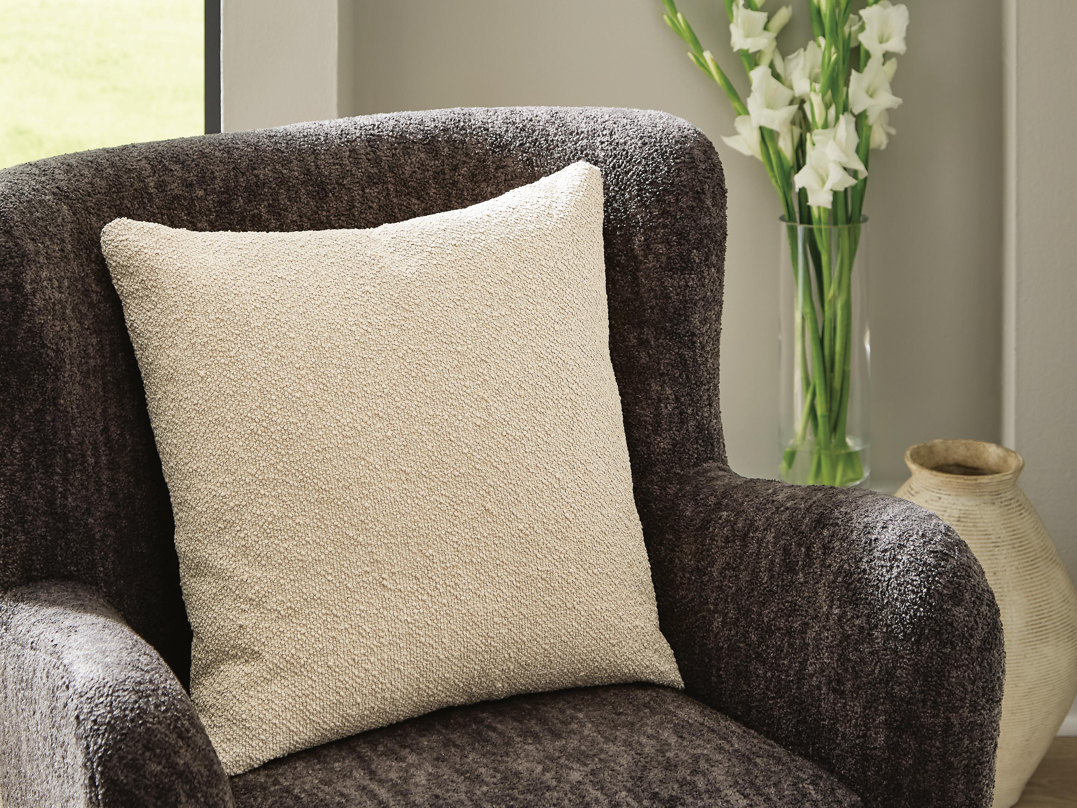 Macsen Pillow (Set of 4) - image 1