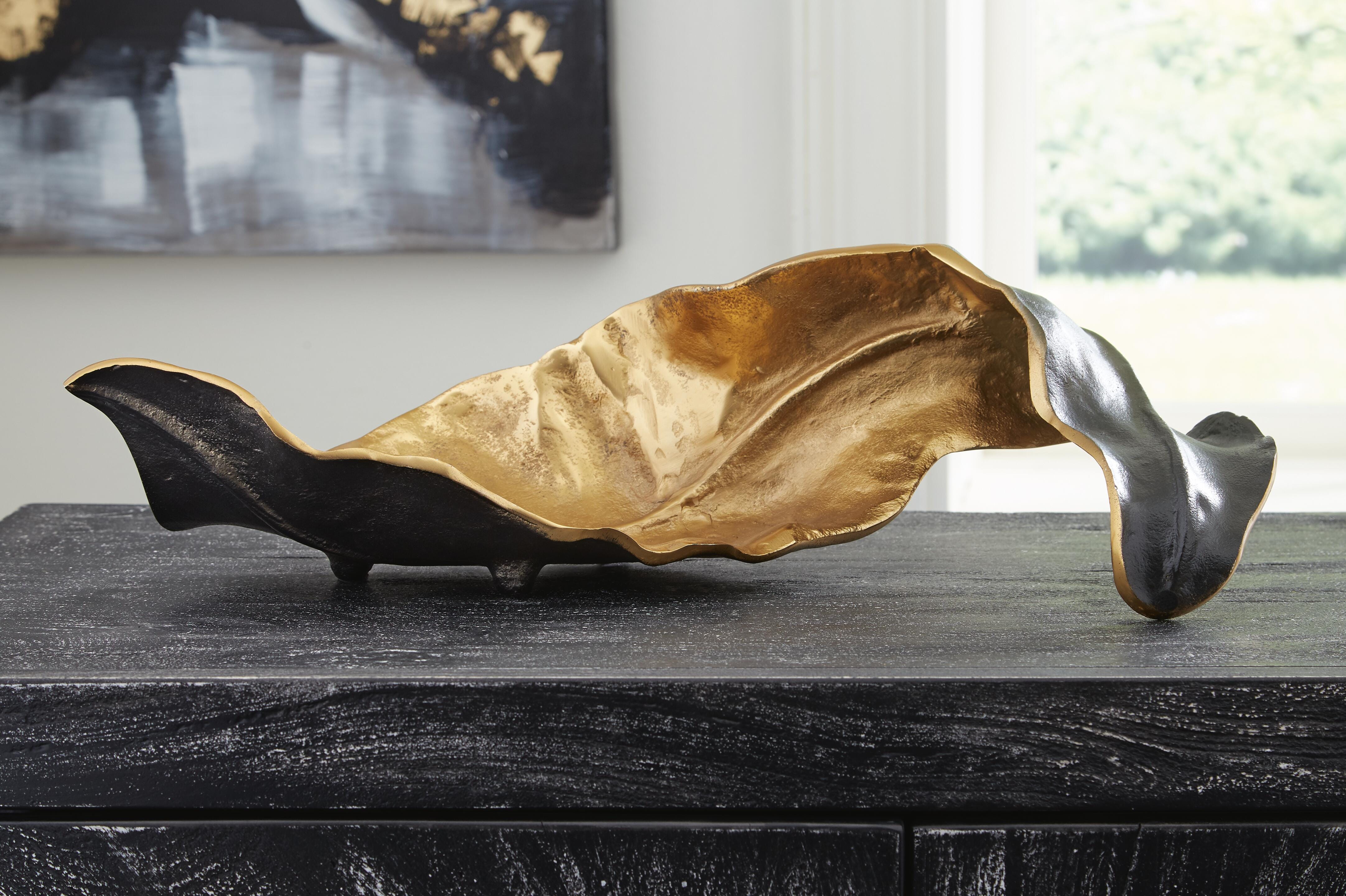 Melinda Sculpture - image 1
