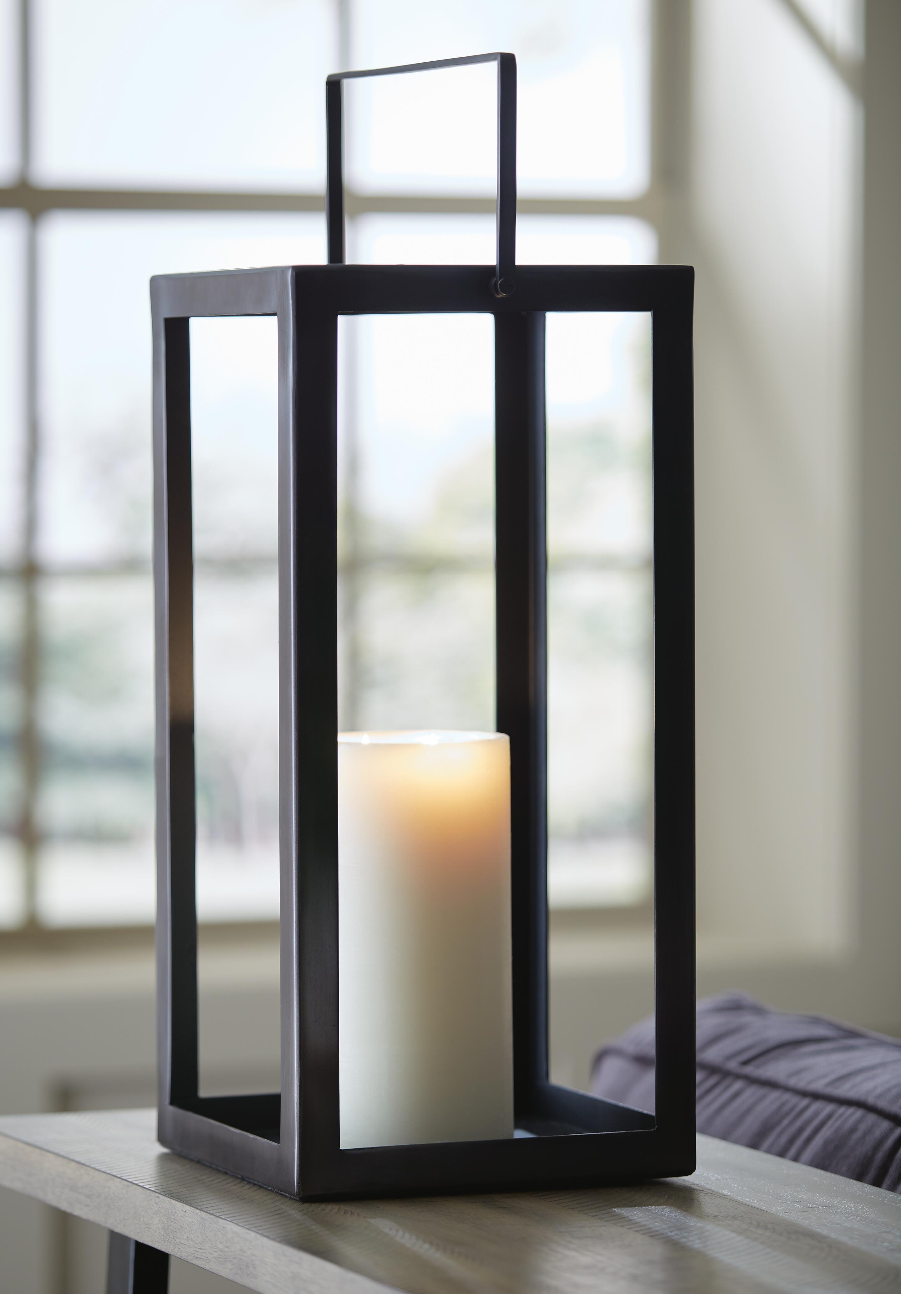 Briana Lantern, , large