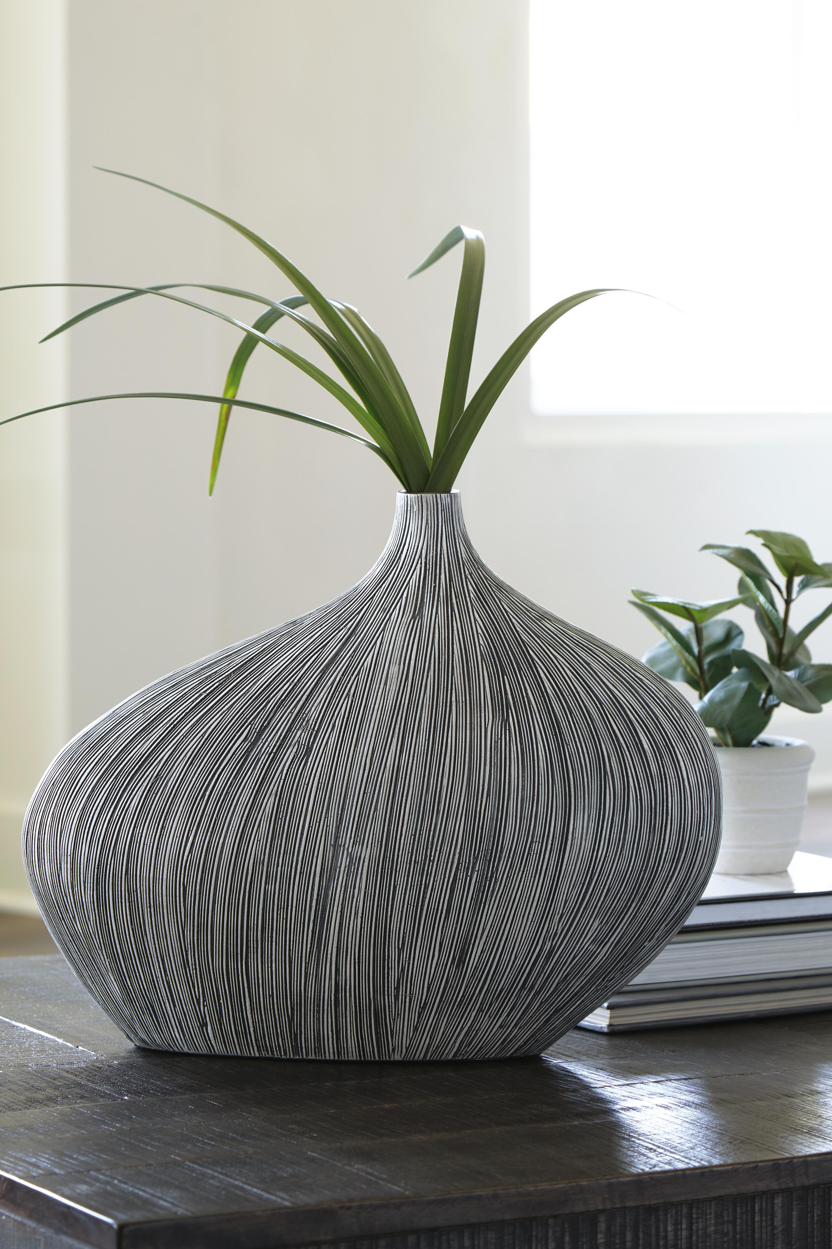 Donya Vase, , large