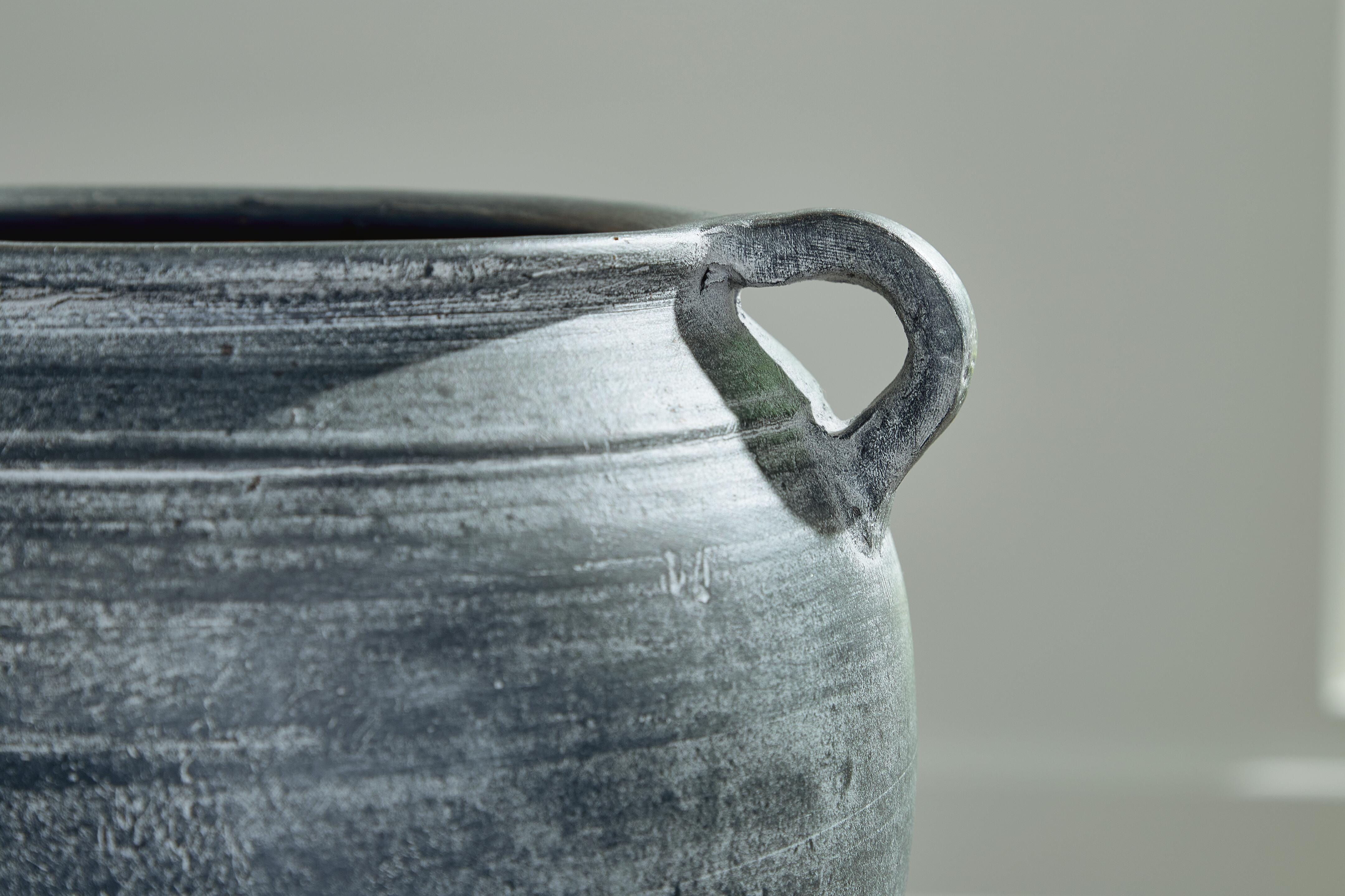 Meadie Vase - image 4