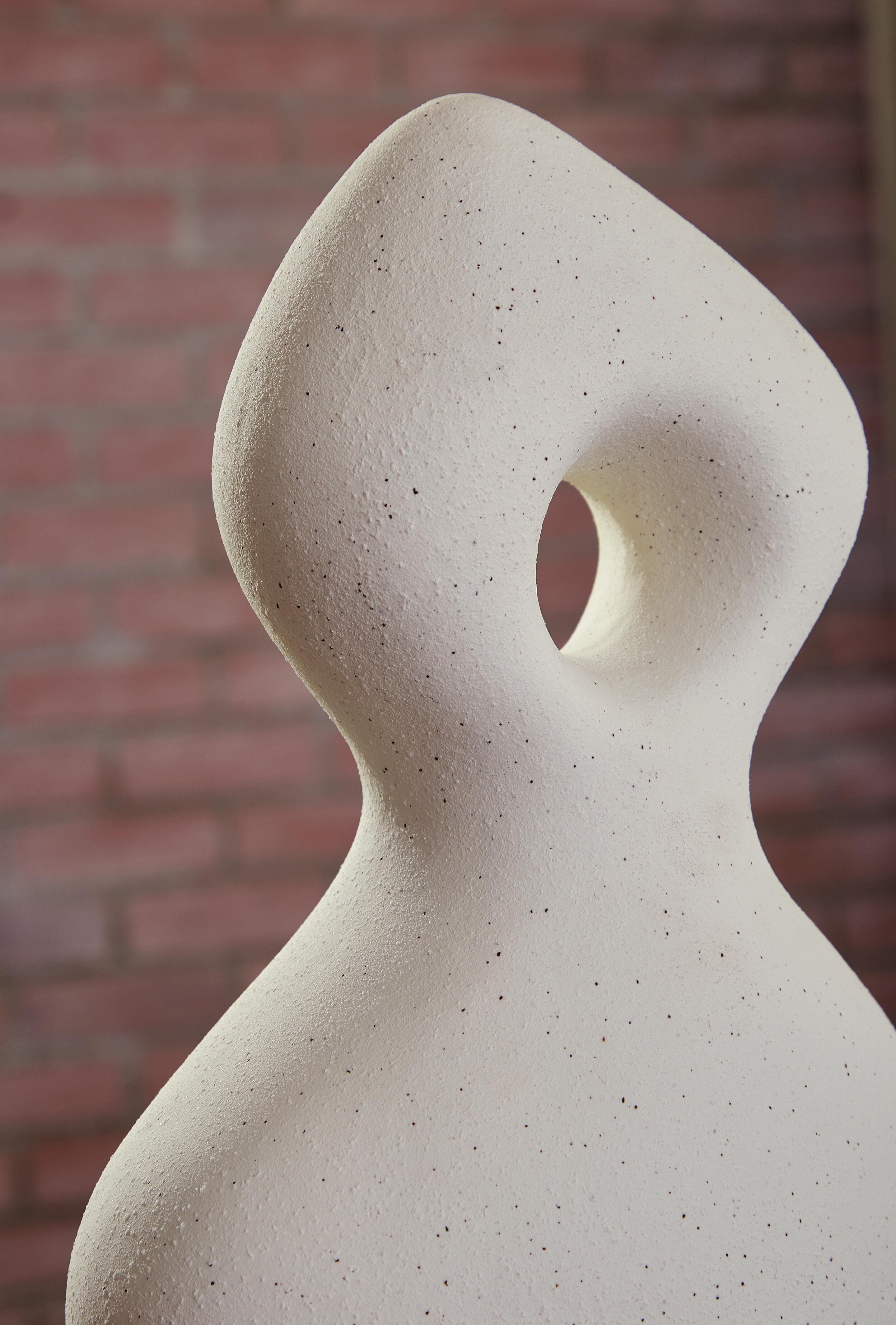 Arthrow Sculpture - image 4