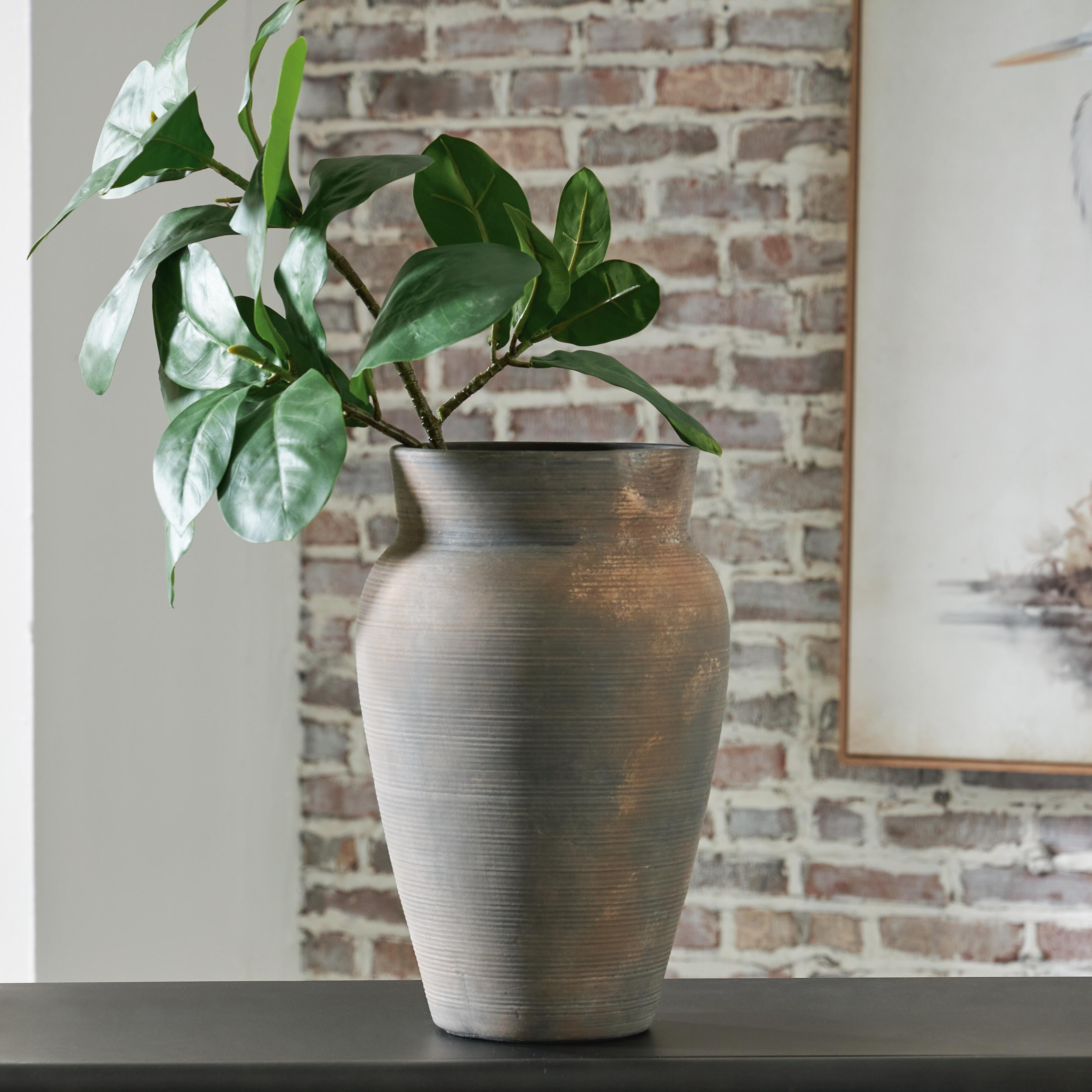 Brickmen Vase - image 1