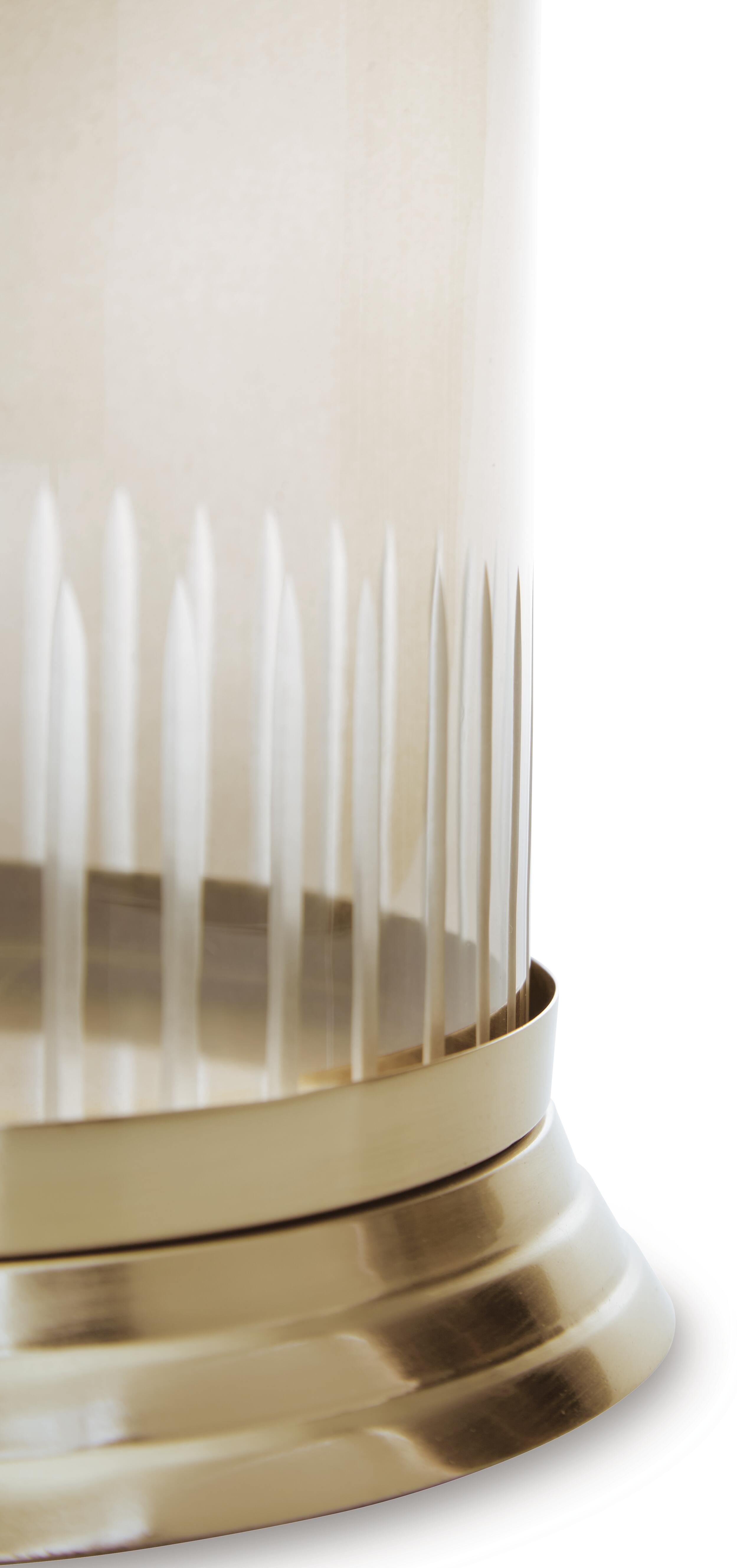 Aavinson Candle Holder - image 3