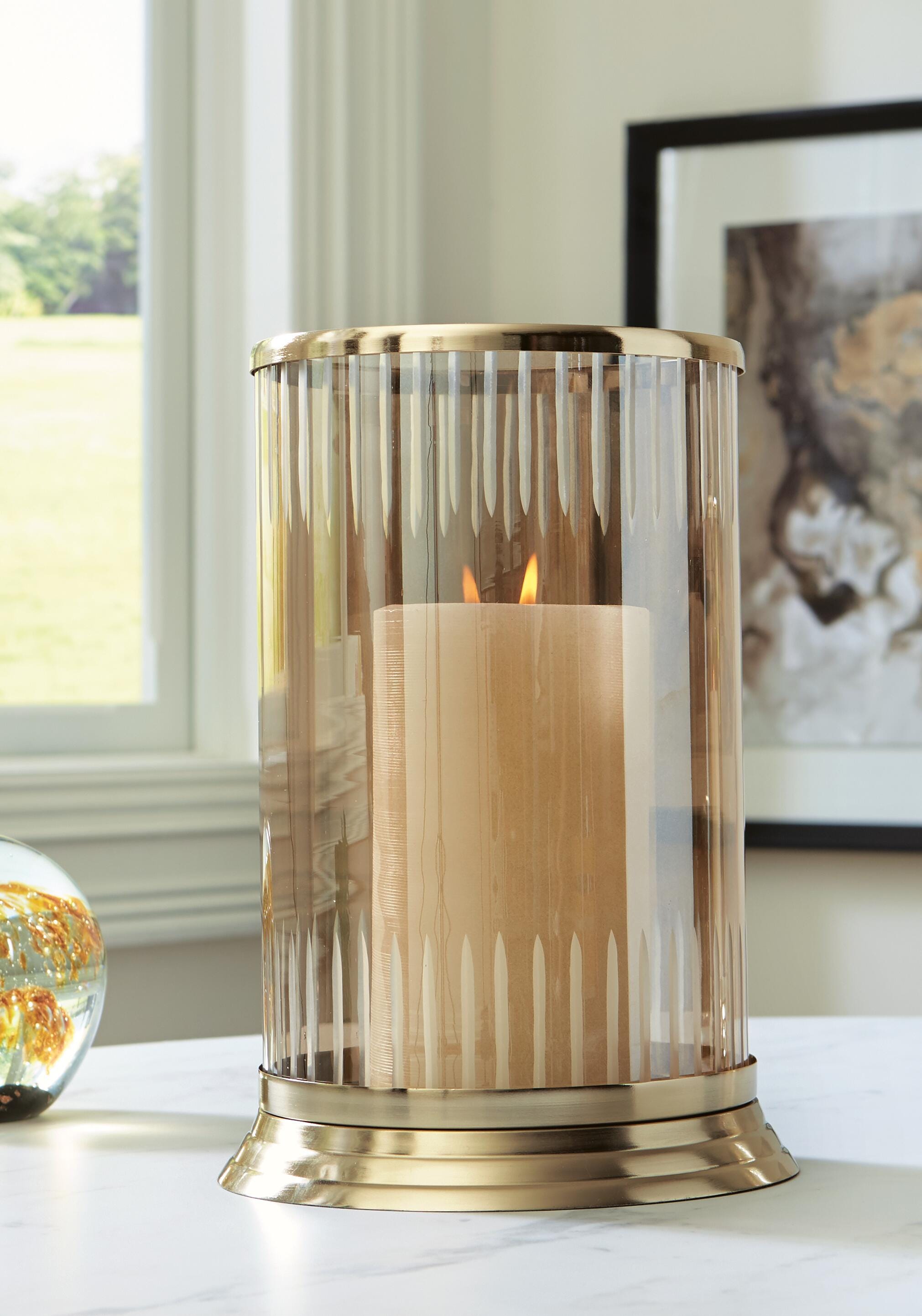 Aavinson Candle Holder - image 1