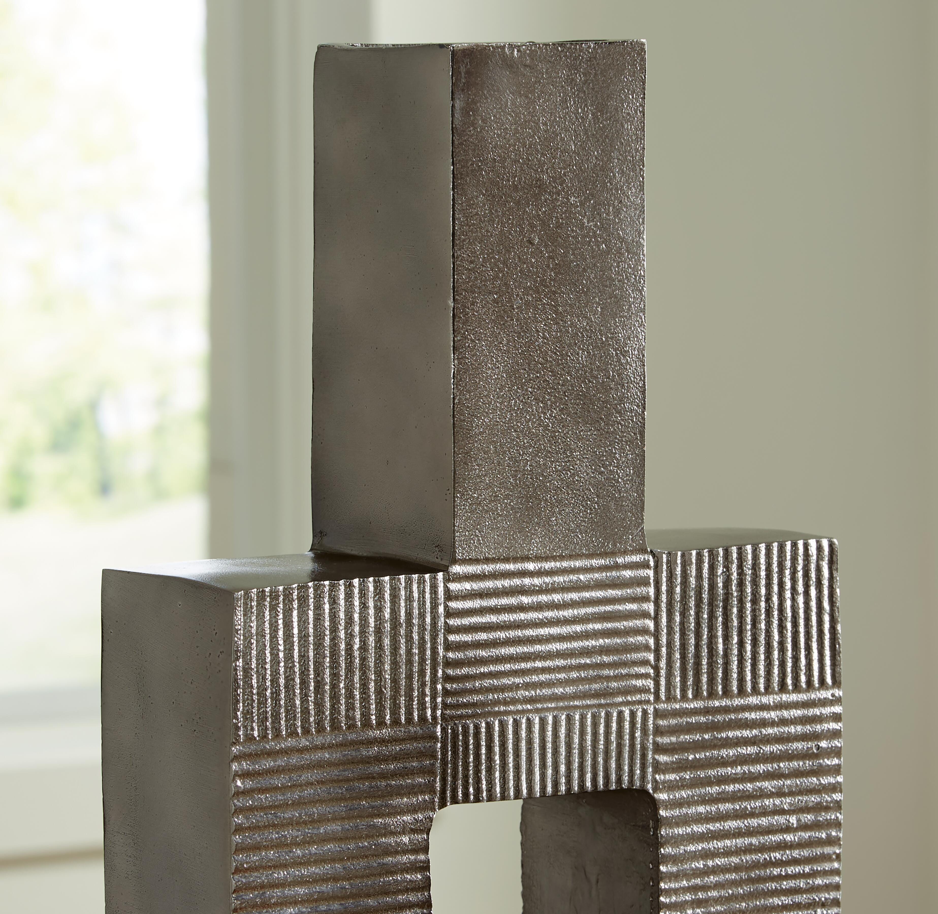 Wrengrove Vase - image 4