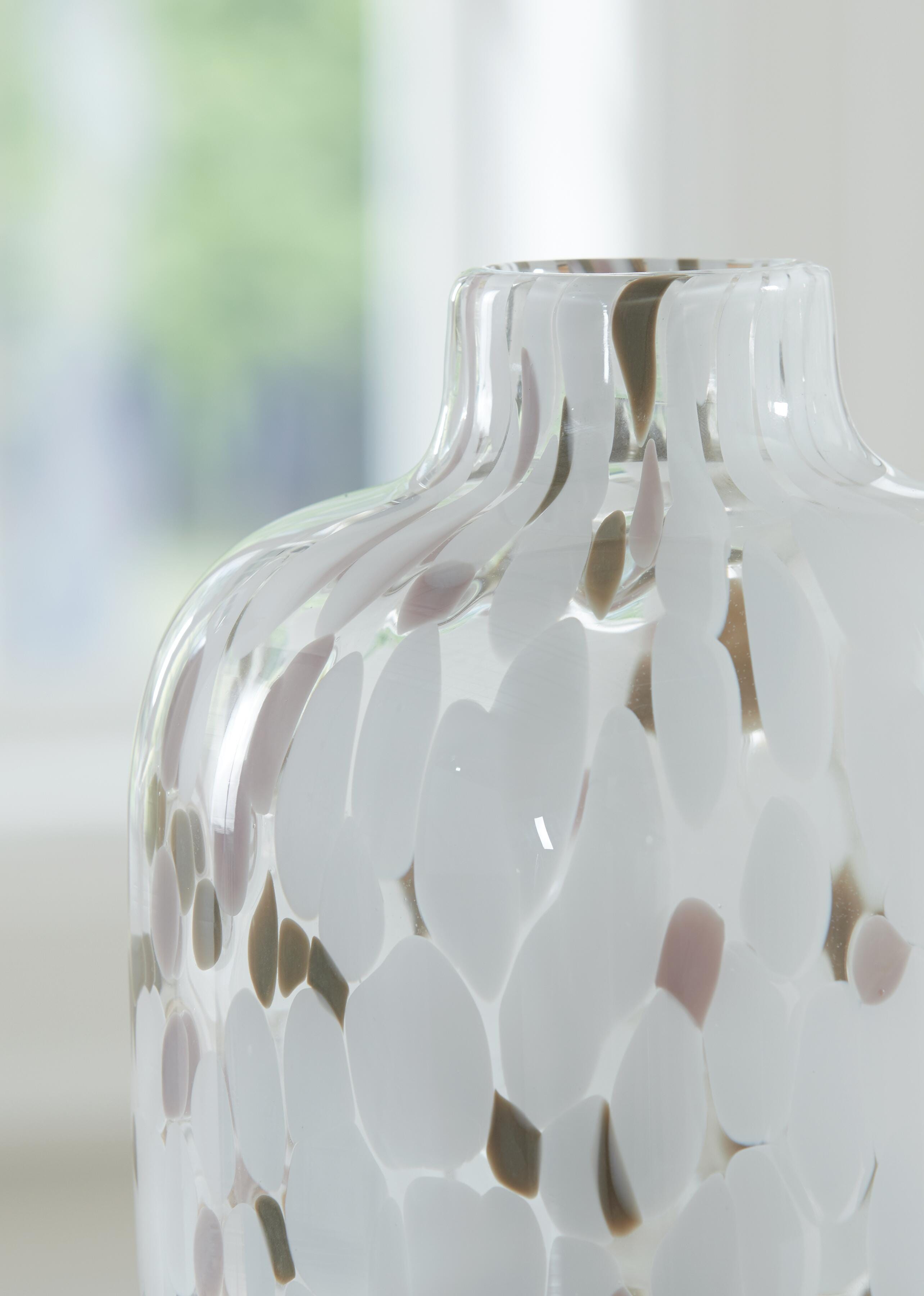 Keelton Vase - image 3