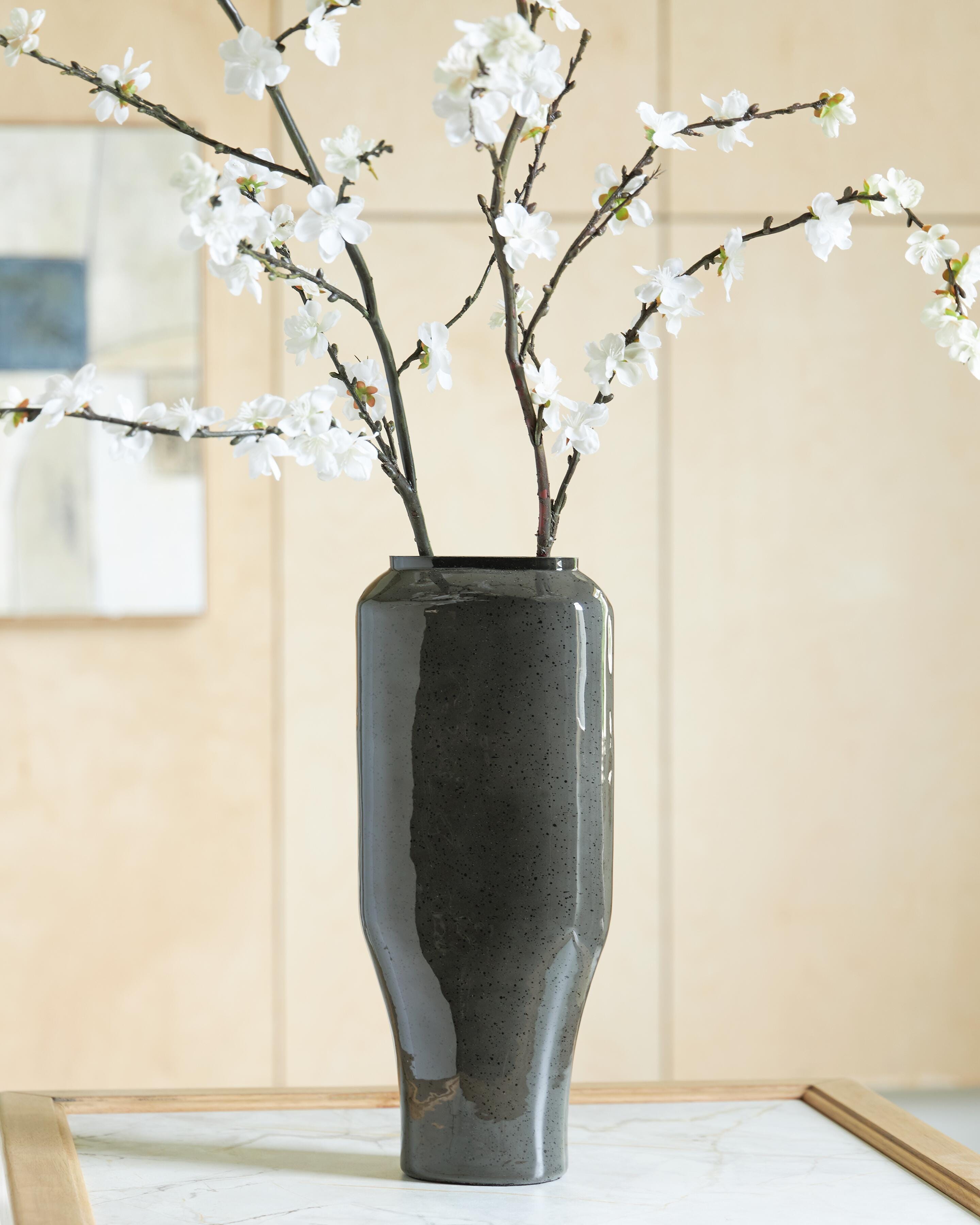 Kierlain product photo