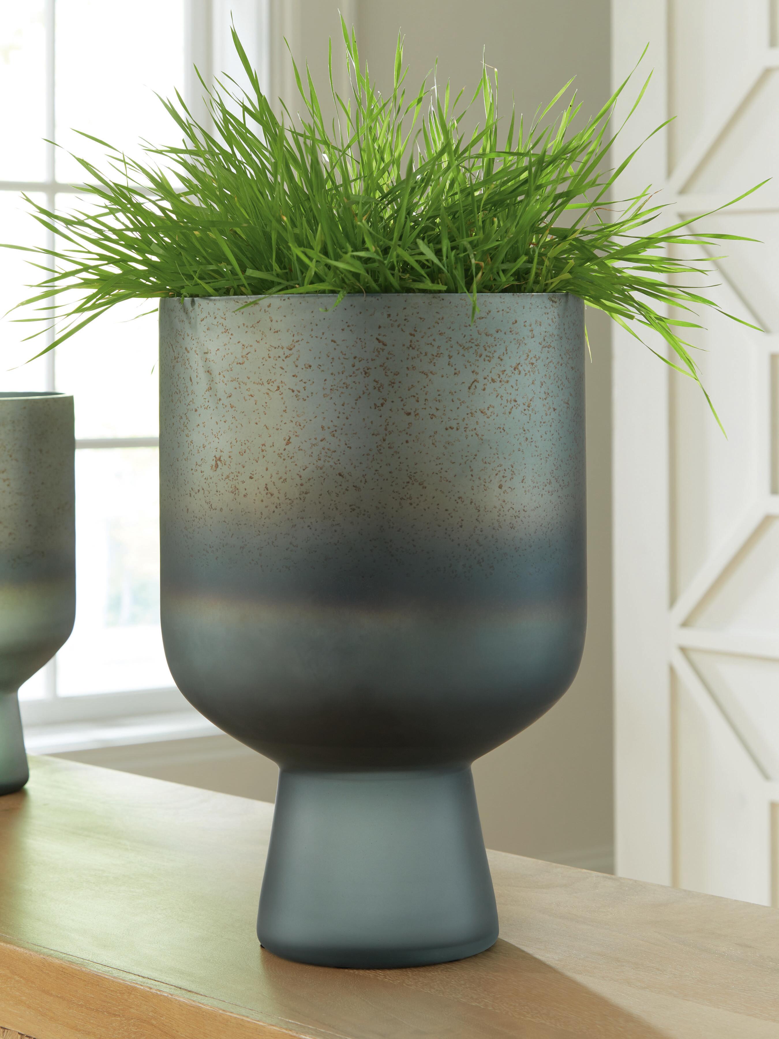 Pennmore Vase - image 1