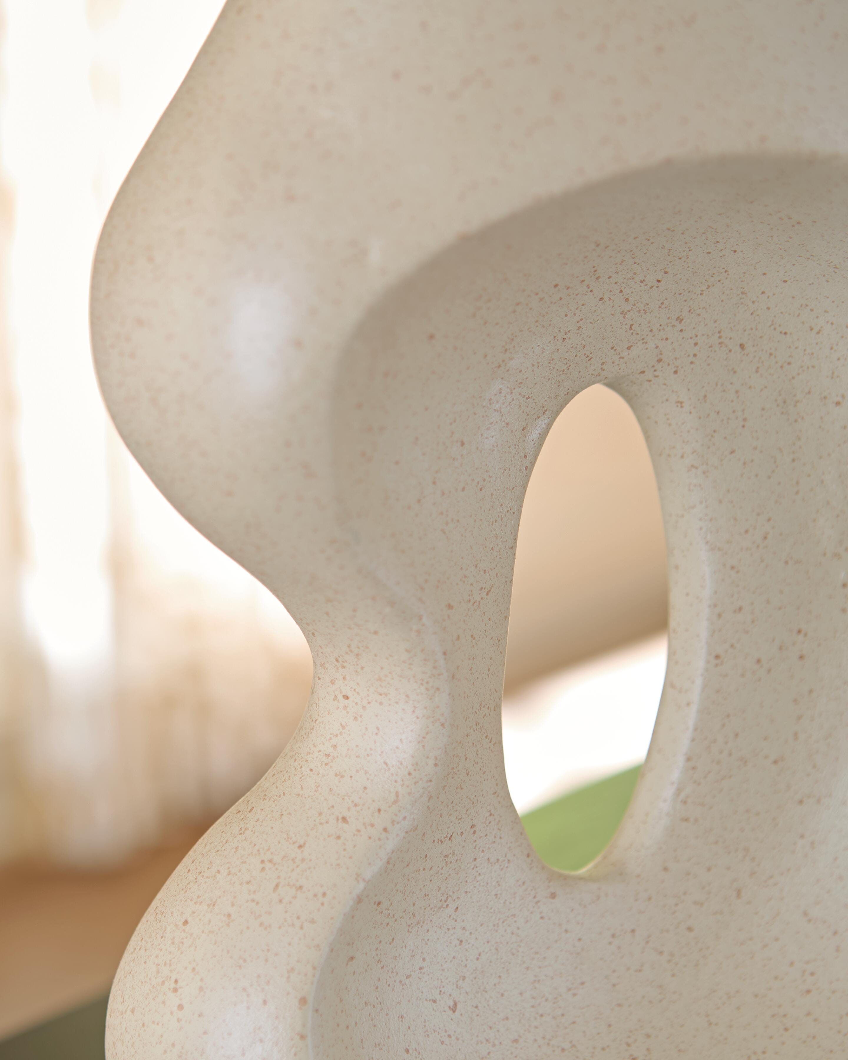 Odion Vase - image 4
