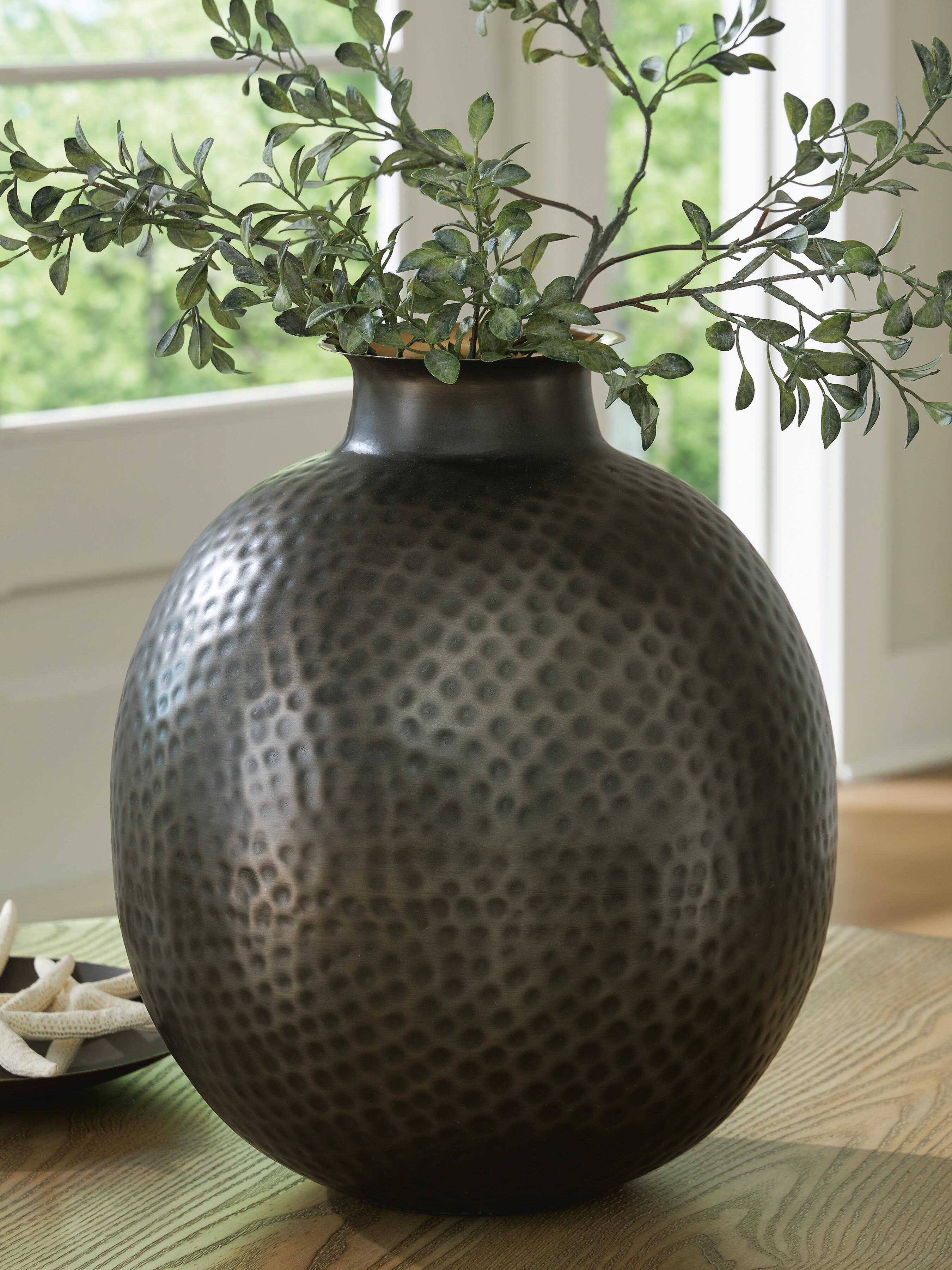 Woody Vase - image 1