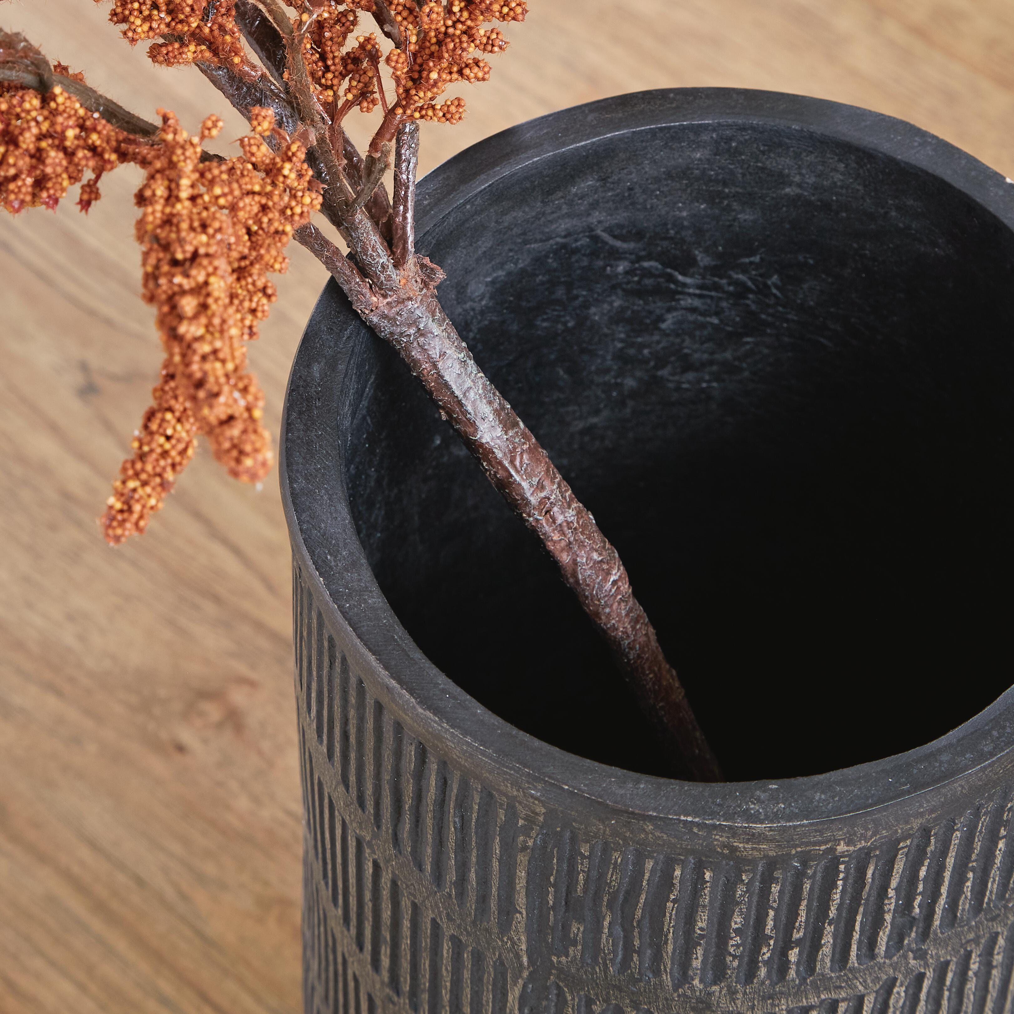 Beninworth Vase - image 4