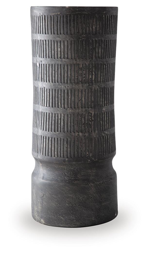 Beninworth Vase - image 2