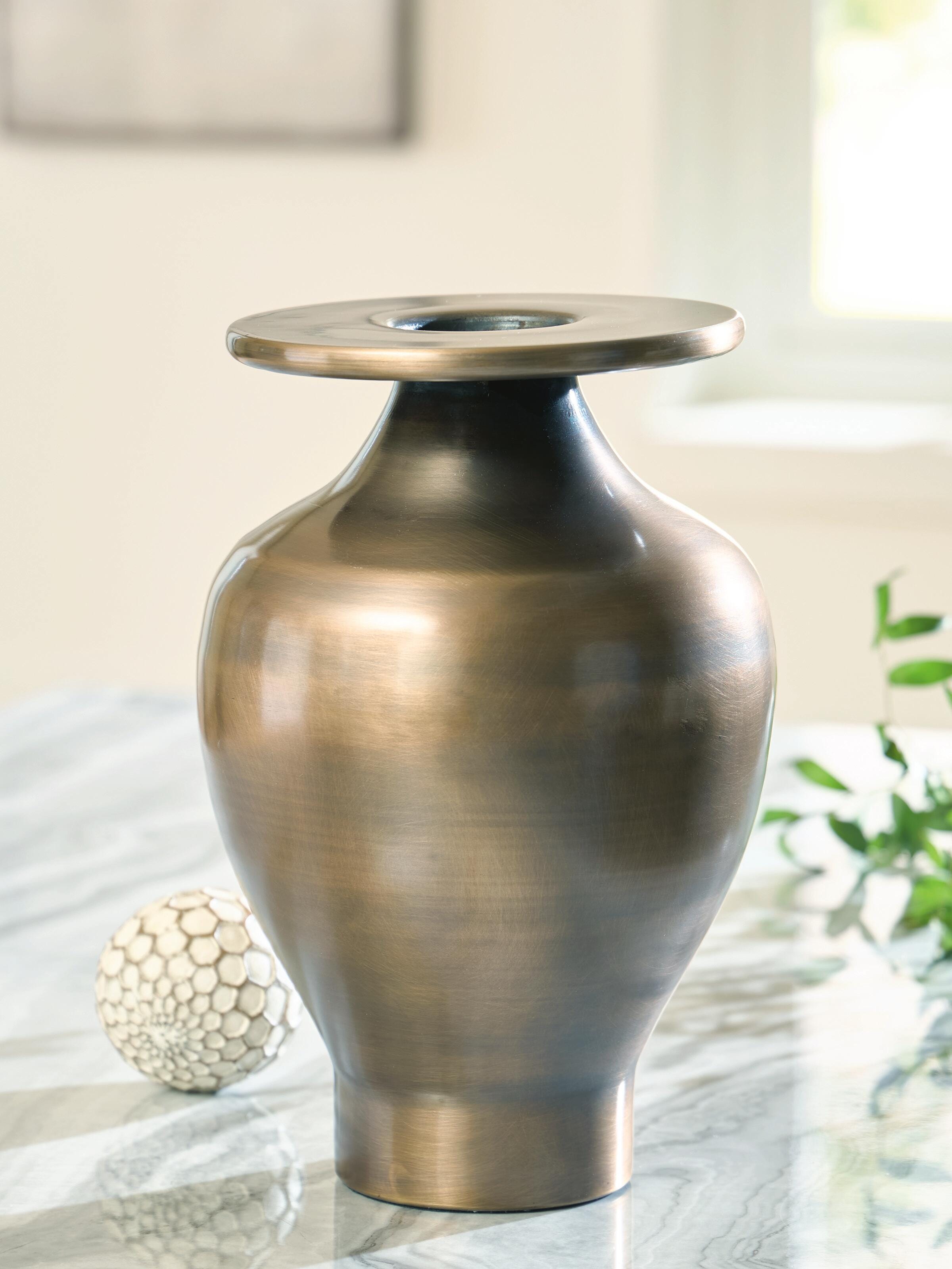 Fedorleigh Vase, , rollover