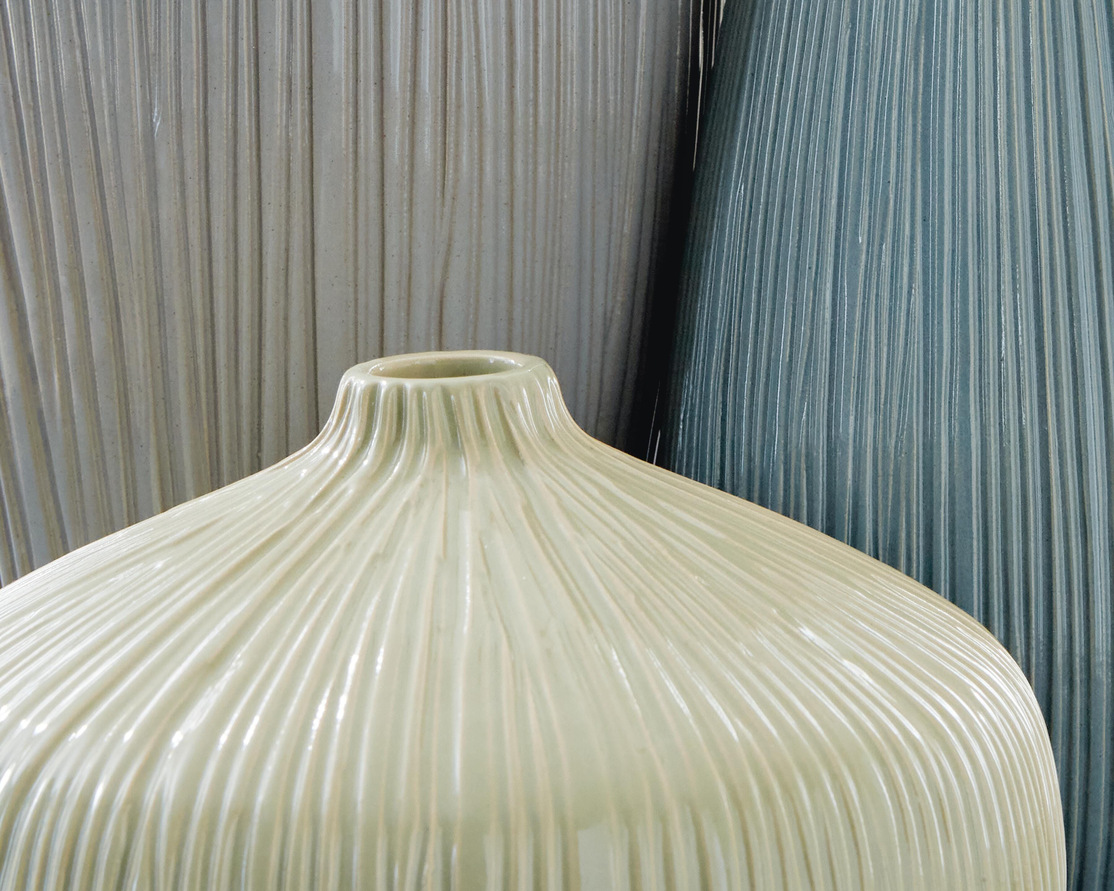 Eiderman Vase (Set of 3) - image 4