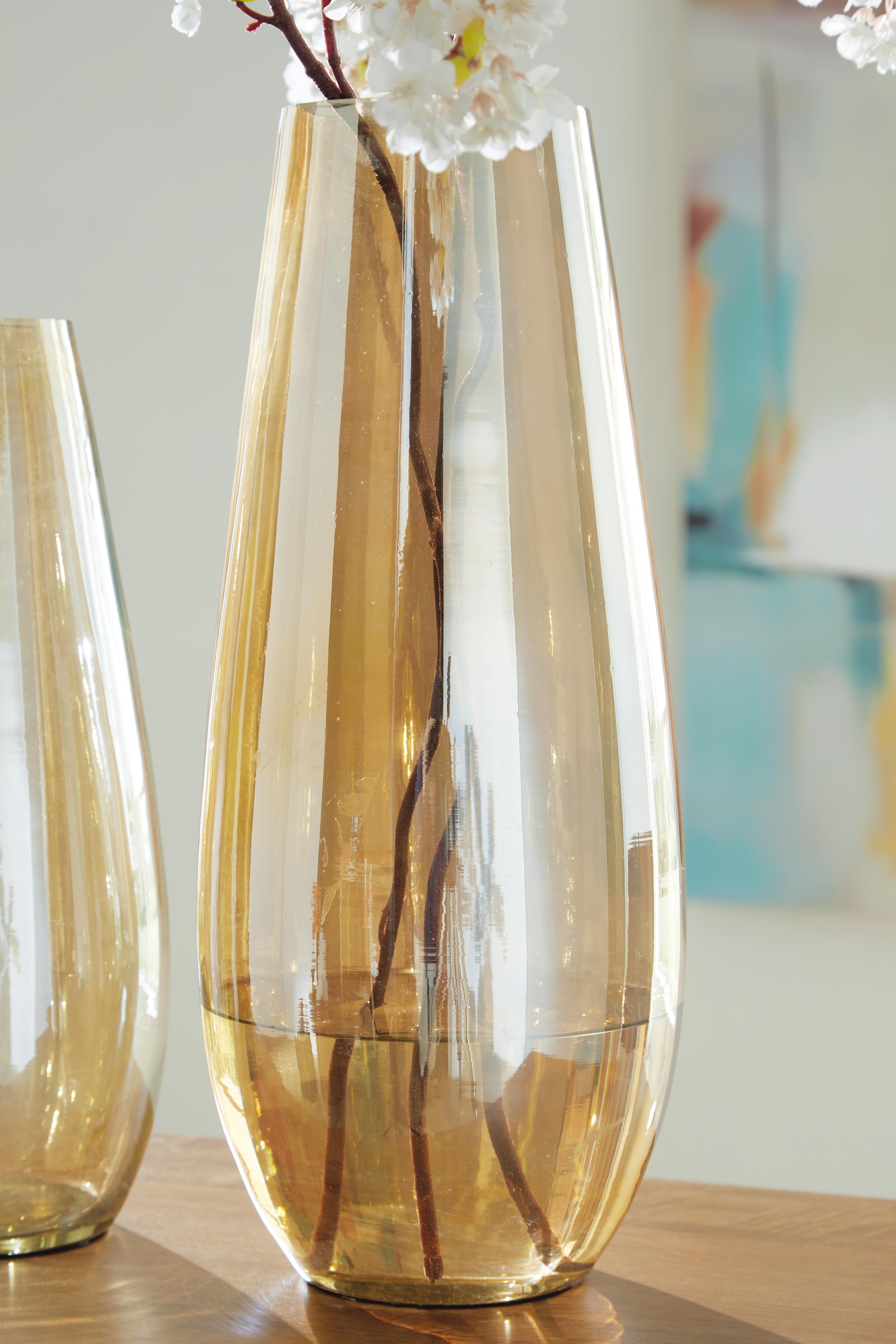 Rhettman Vase - image 3