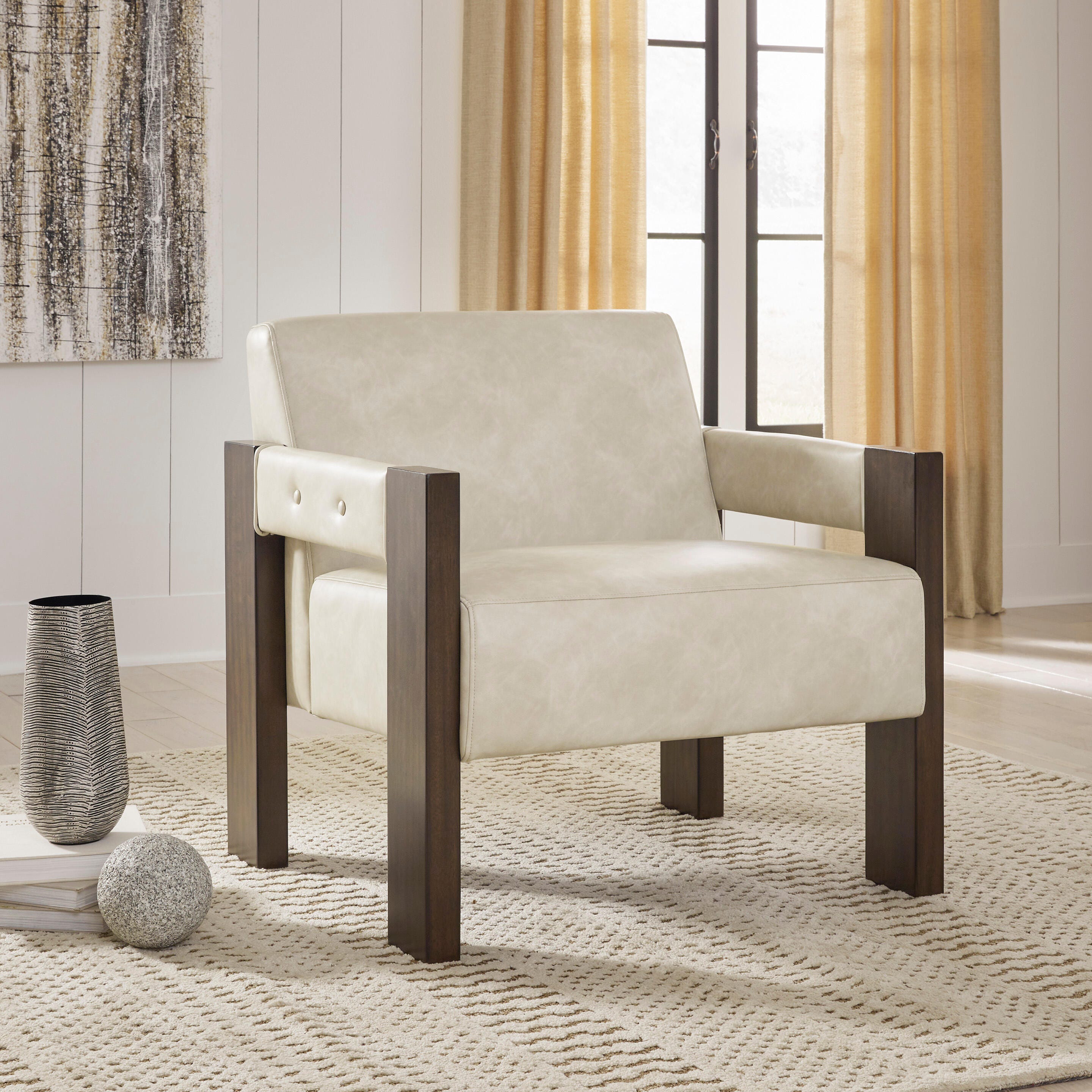 Adlanlock Accent Chair - image 2