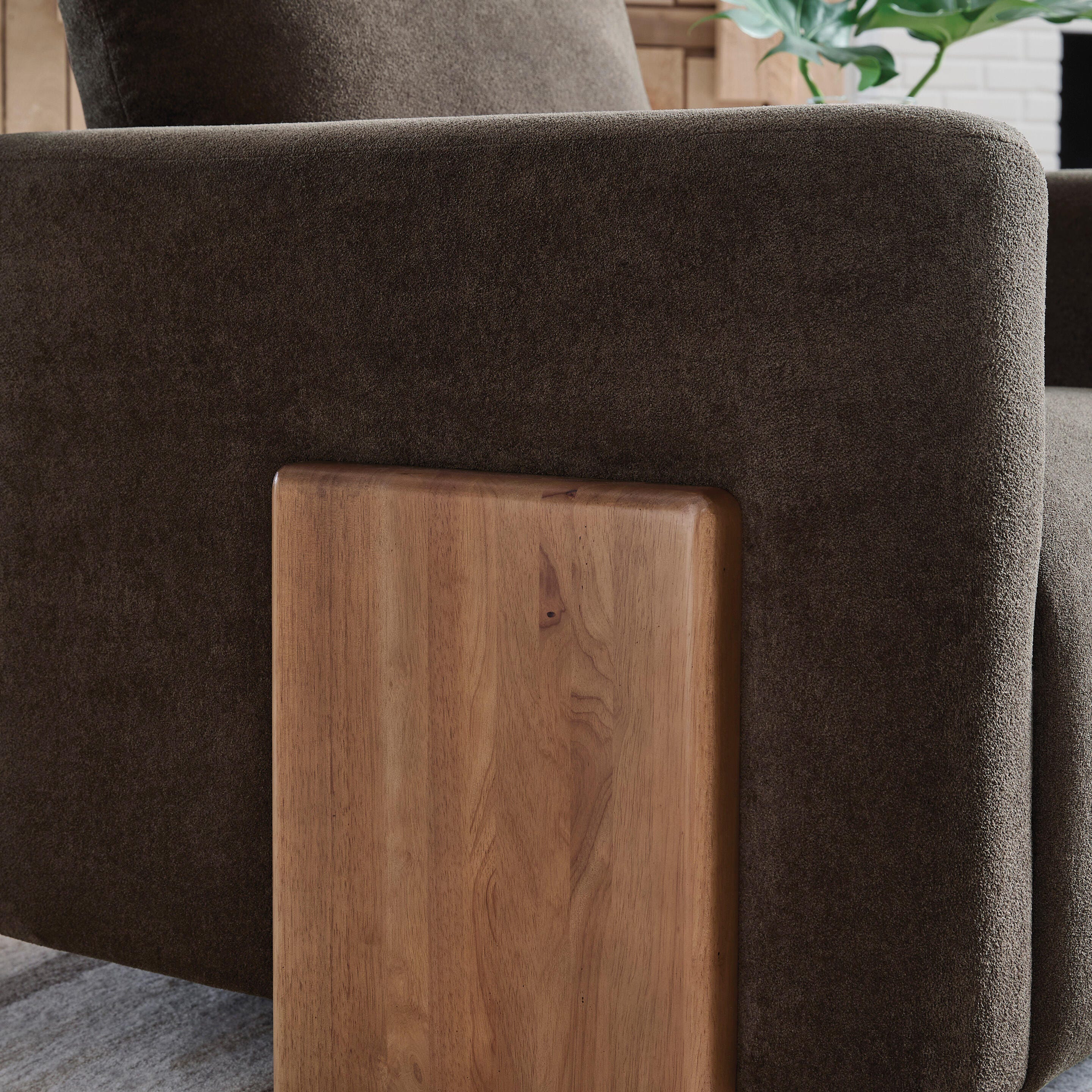 Dairlett Accent Chair - image 6